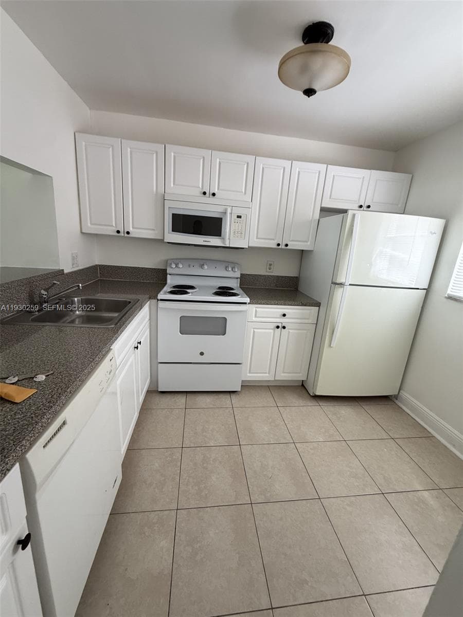 POINT SOUTH CONDO · #251 in Miami - Photo 1