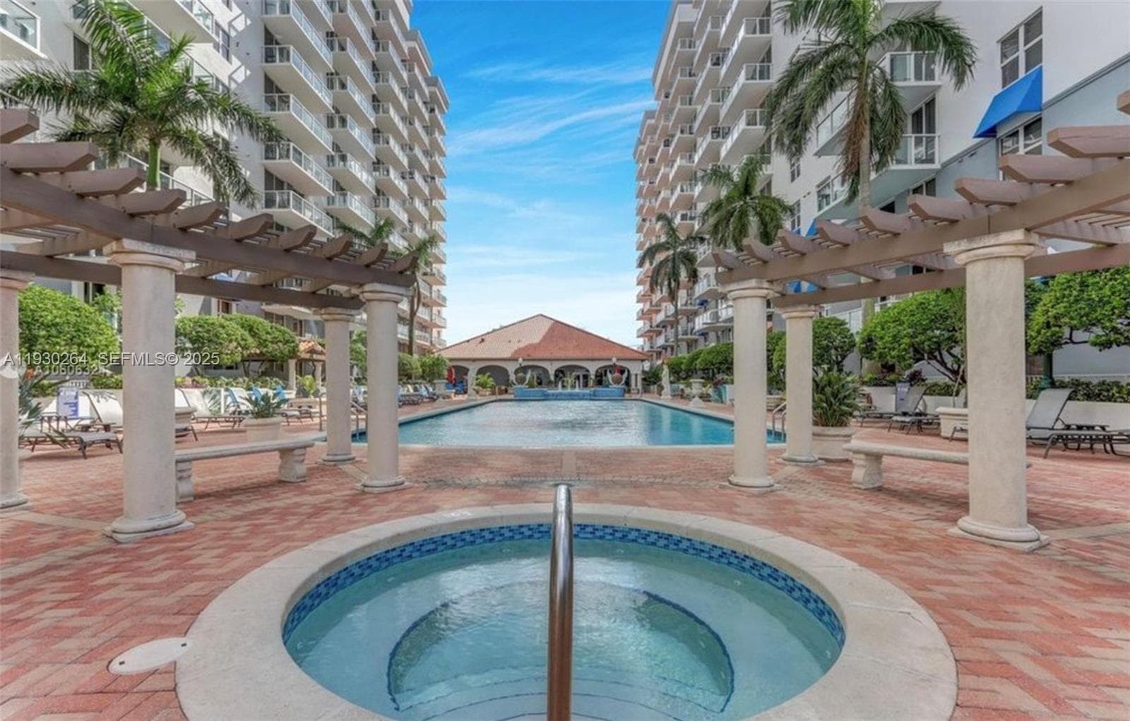 BLUE LAGOON CONDO · #416 in Miami - Photo 23