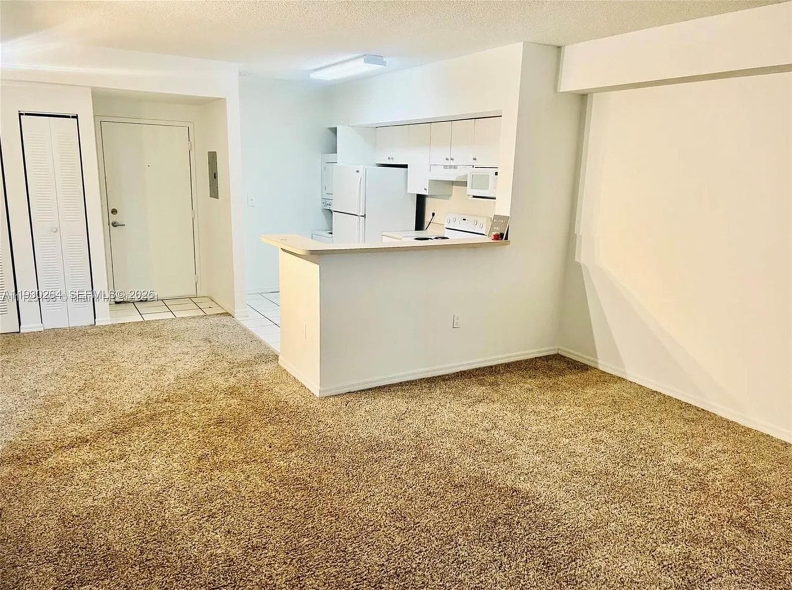 BLUE LAGOON CONDO · #416 in Miami - Photo 11