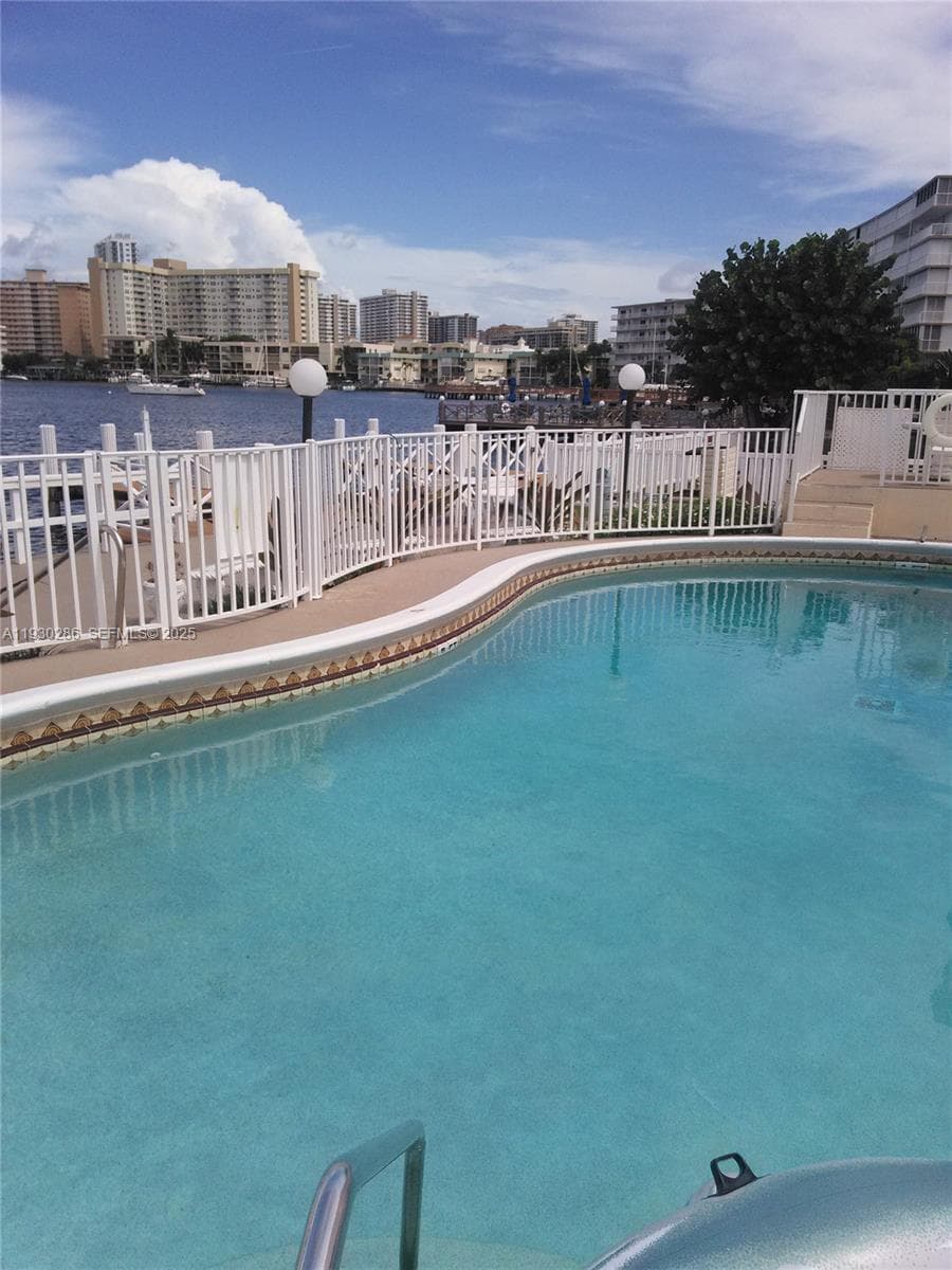 CRYSTAL COVE CONDO · #3C in Hallandale Beach - Photo 24