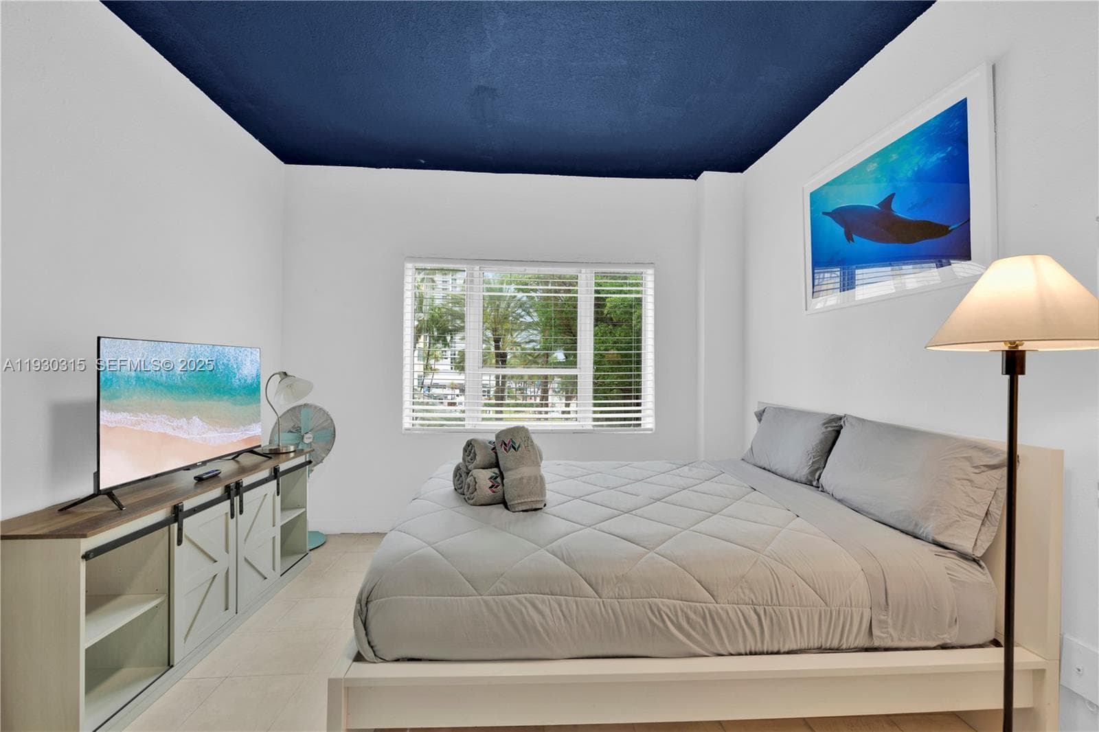 Mantell · #302 in Miami Beach - Photo 3