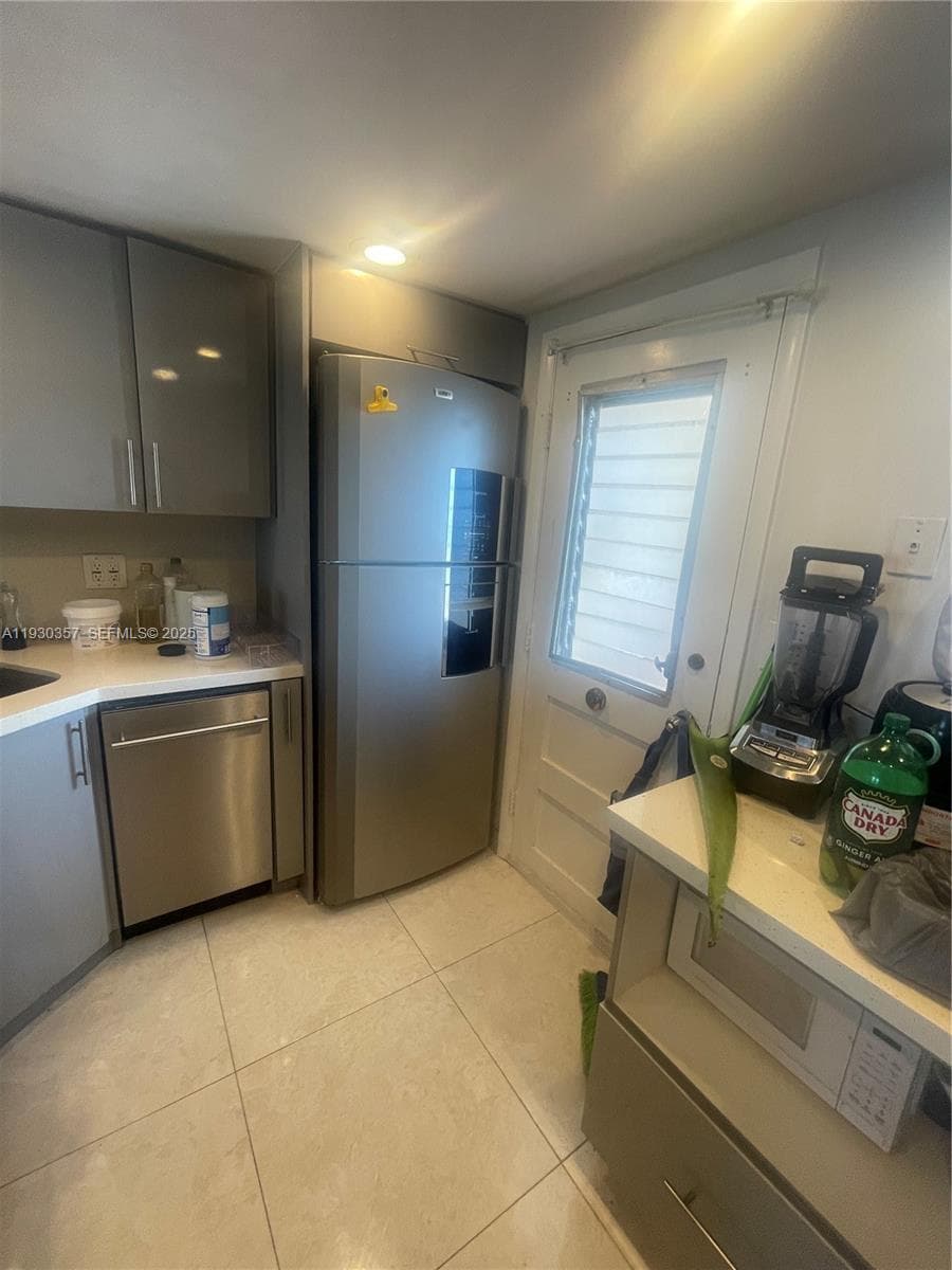 POINT EAST SEC III CONDO · #L404 in Aventura - Photo 5