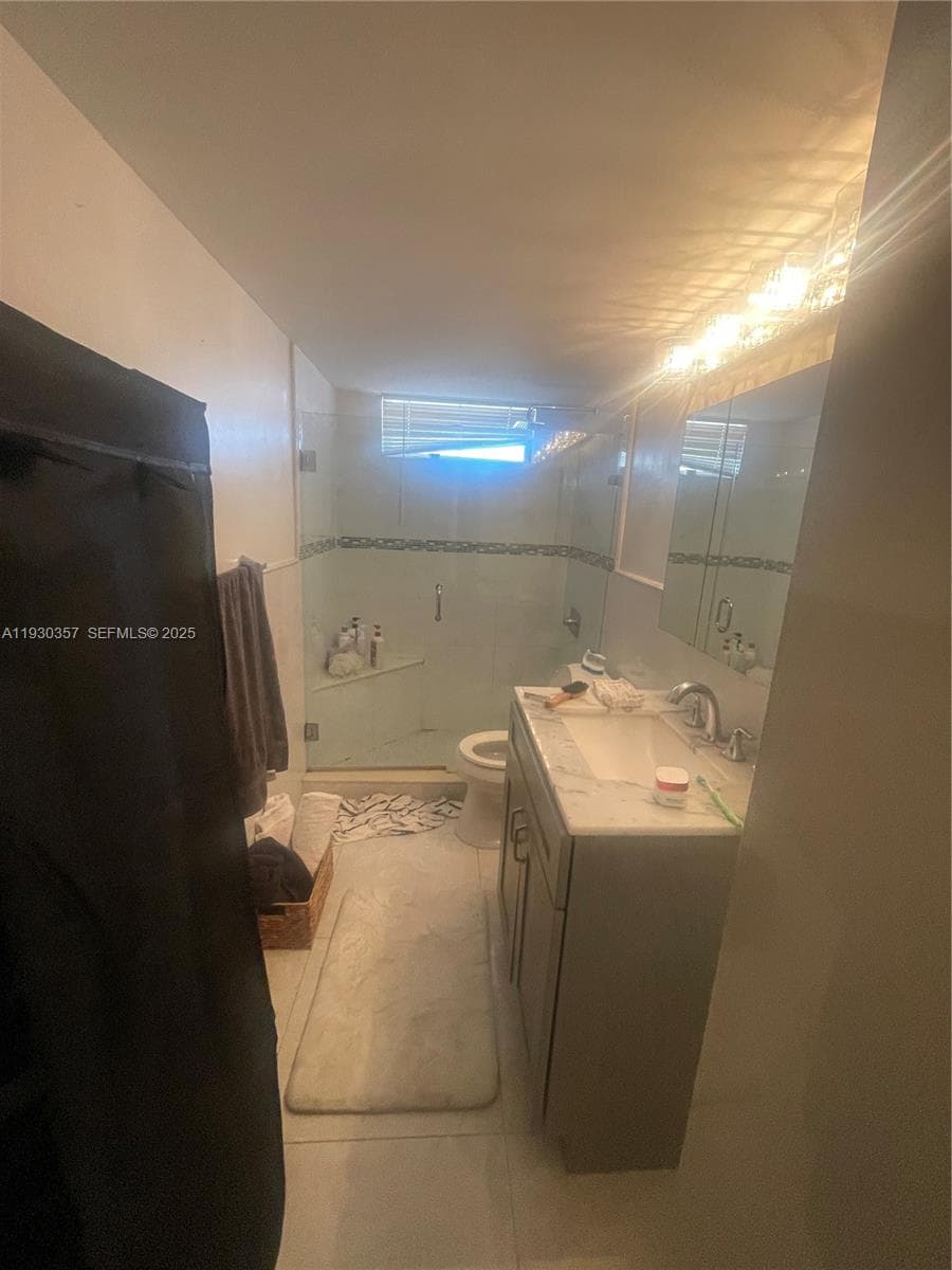 POINT EAST SEC III CONDO · #L404 in Aventura - Photo 15