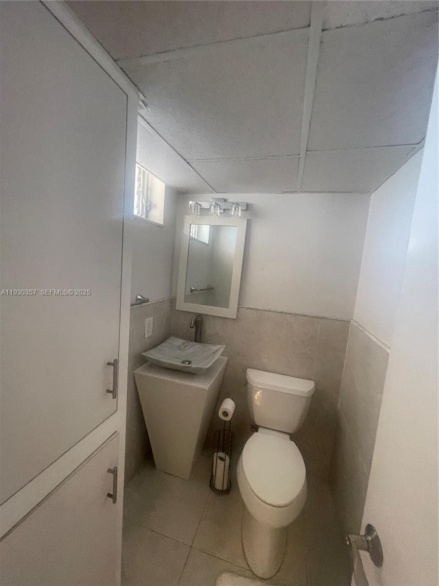 POINT EAST SEC III CONDO · #L404 in Aventura - Photo 11