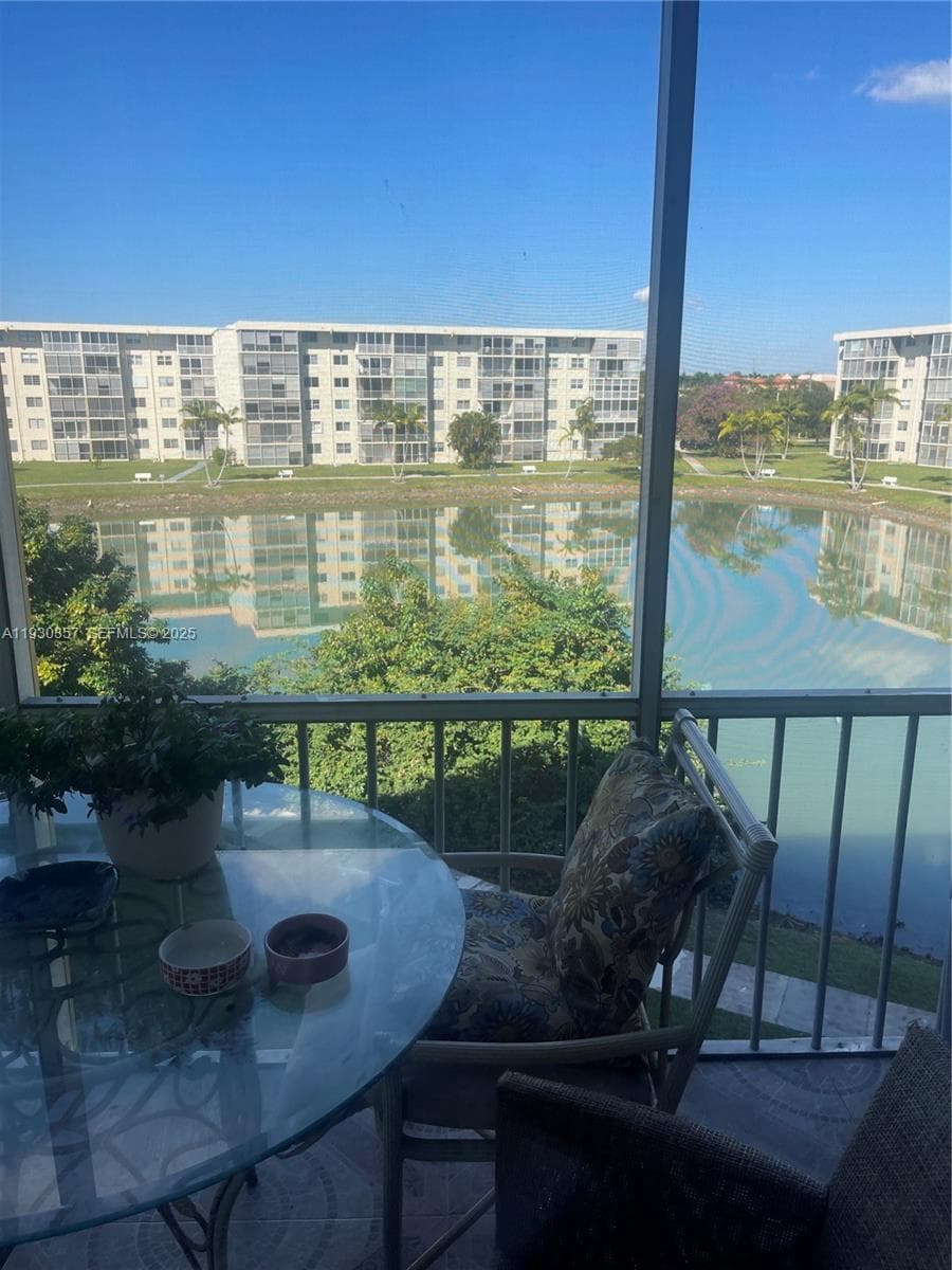 POINT EAST SEC III CONDO · #L404 in Aventura - Photo 29