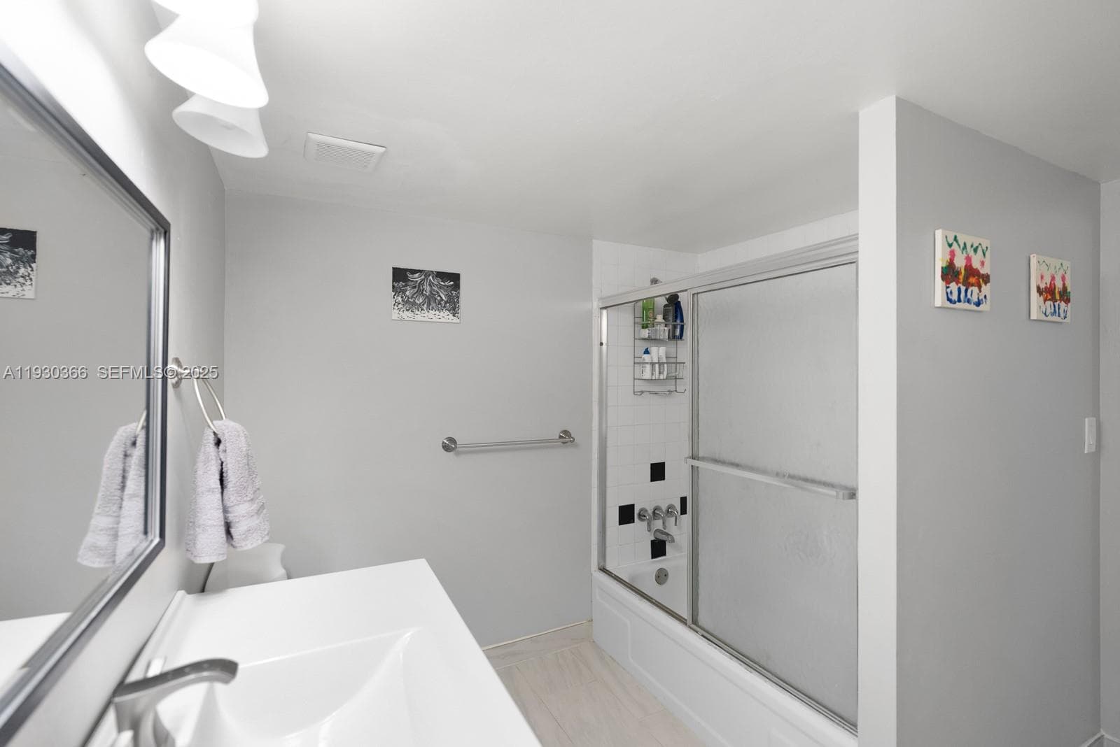 LAKE POINT TOWER CONDOMIN · #101 in Hallandale Beach - Photo 14