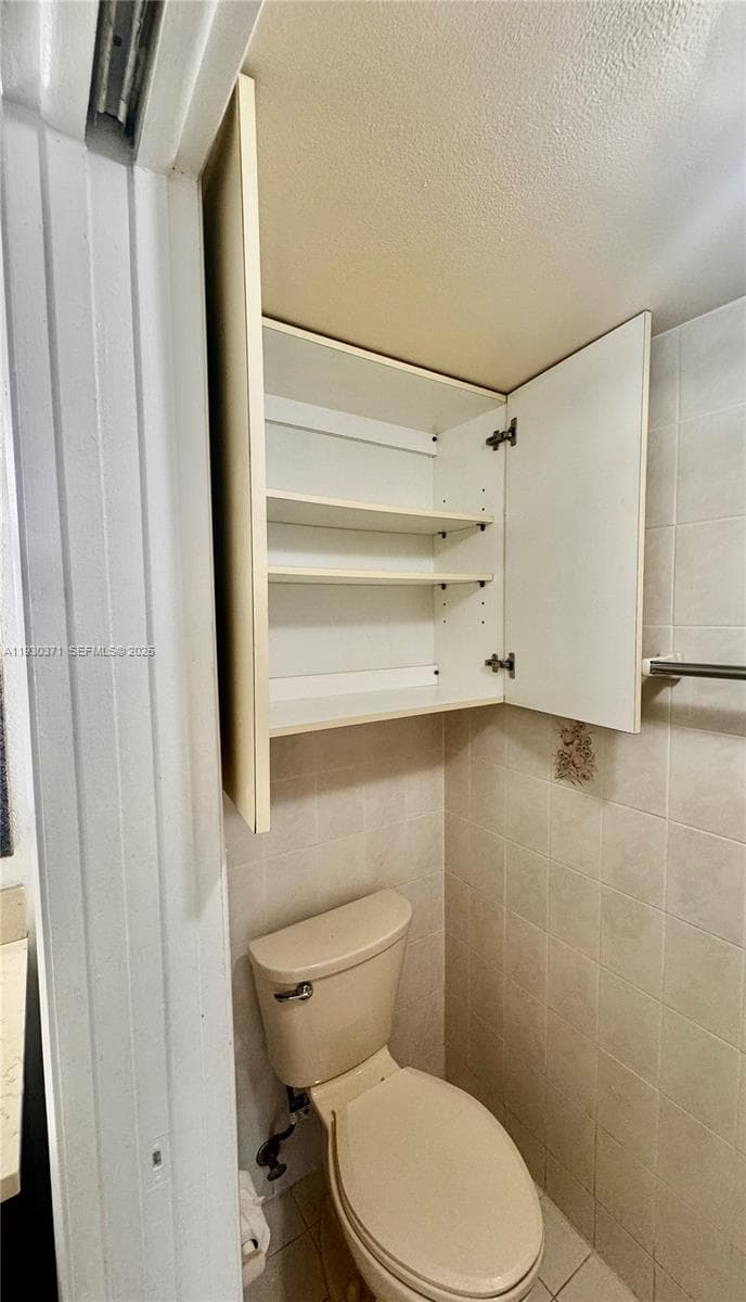 LAGO GRANDE · #44-13 in Hialeah - Photo 22