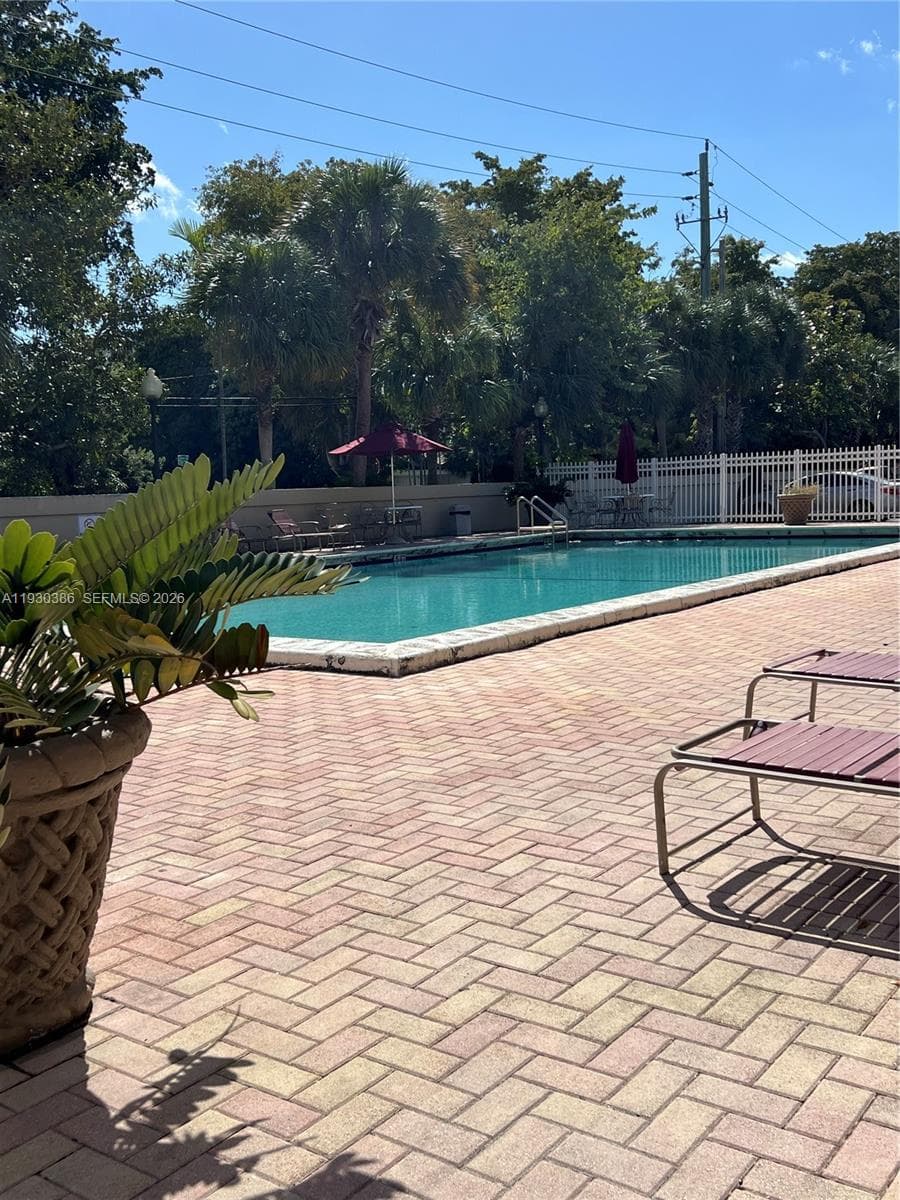 Bayview Palms · #233 in North Miami - Photo 16