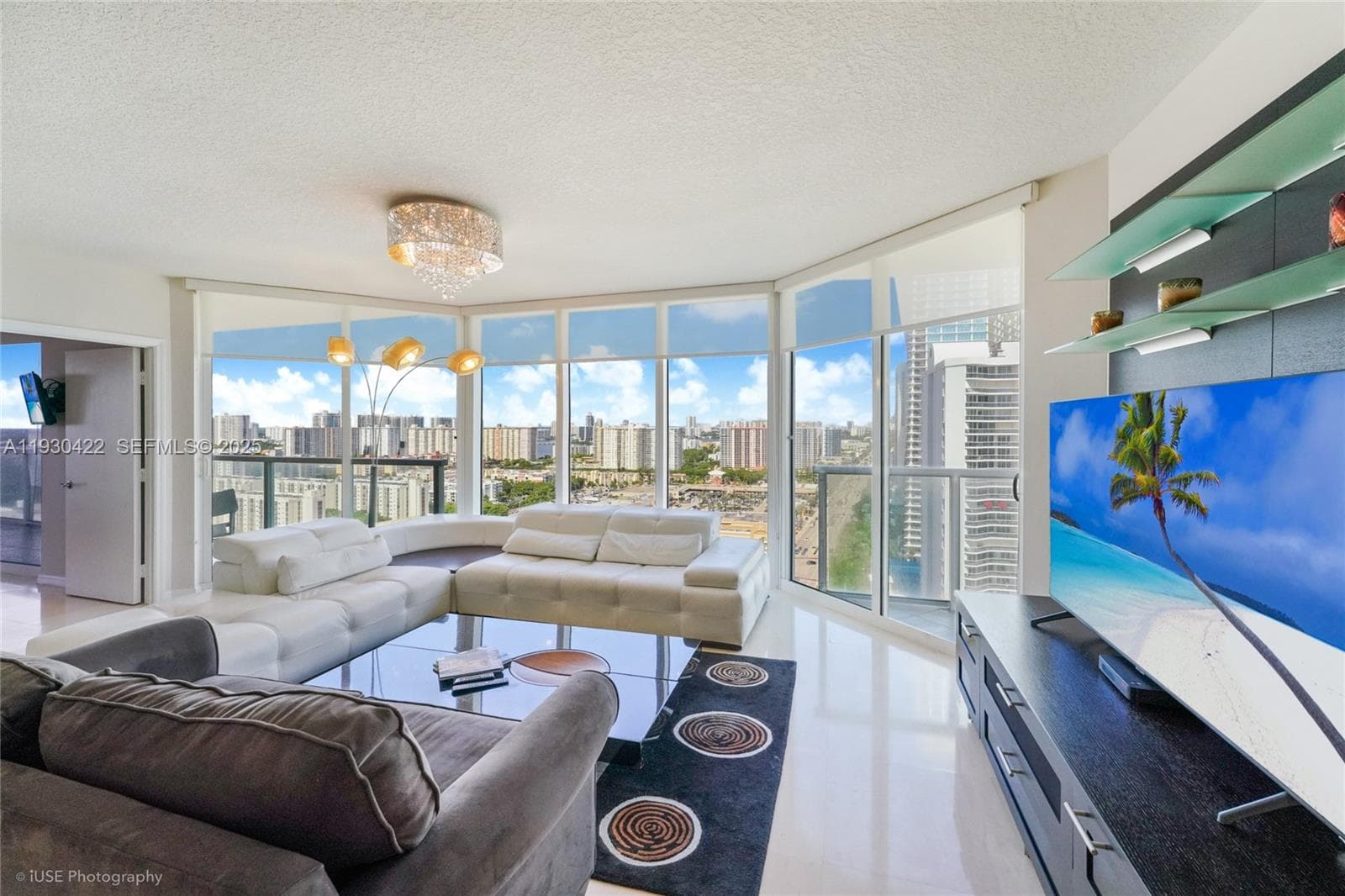 La Perla · #2407 in Sunny Isles Beach - Photo 5