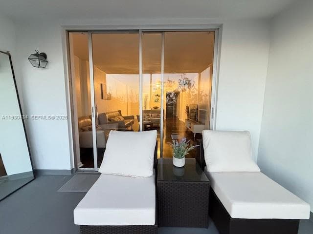 EASTERN SHORES WHITE HOUS · #506 in North Miami Beach - Photo 7
