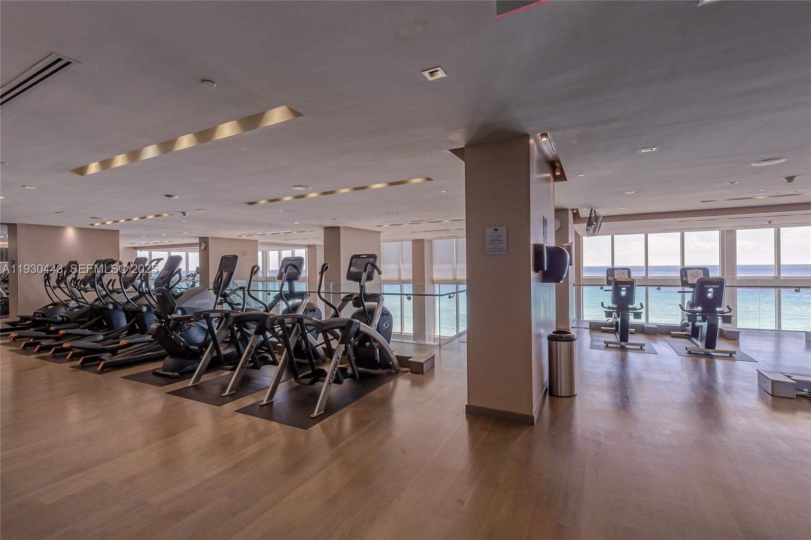 BEACH CLUB TWO · #4601 in Hallandale Beach - Photo 36