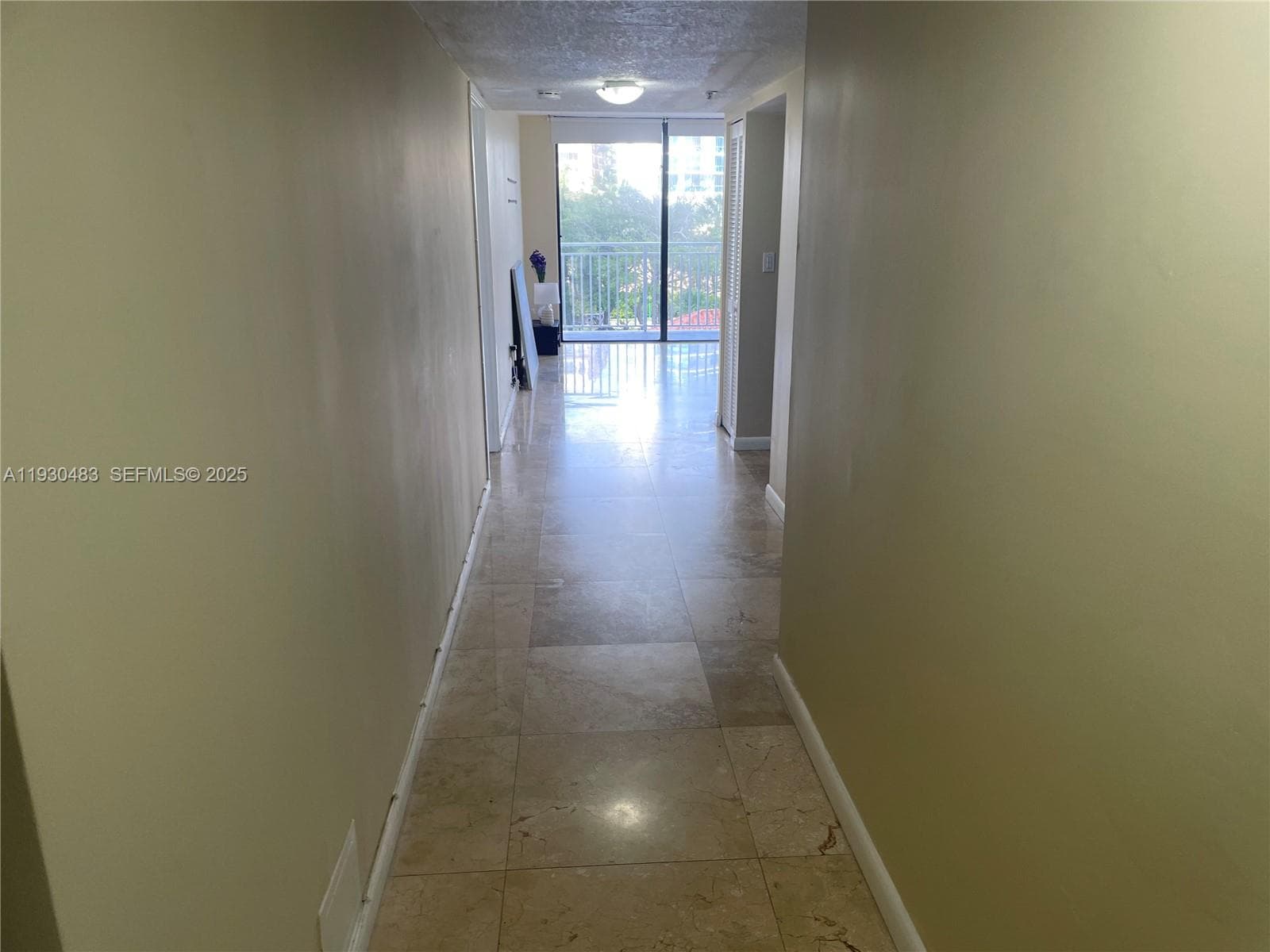 WINSTON TOWERS 600 CONDO · #419 in Sunny Isles Beach - Photo 3