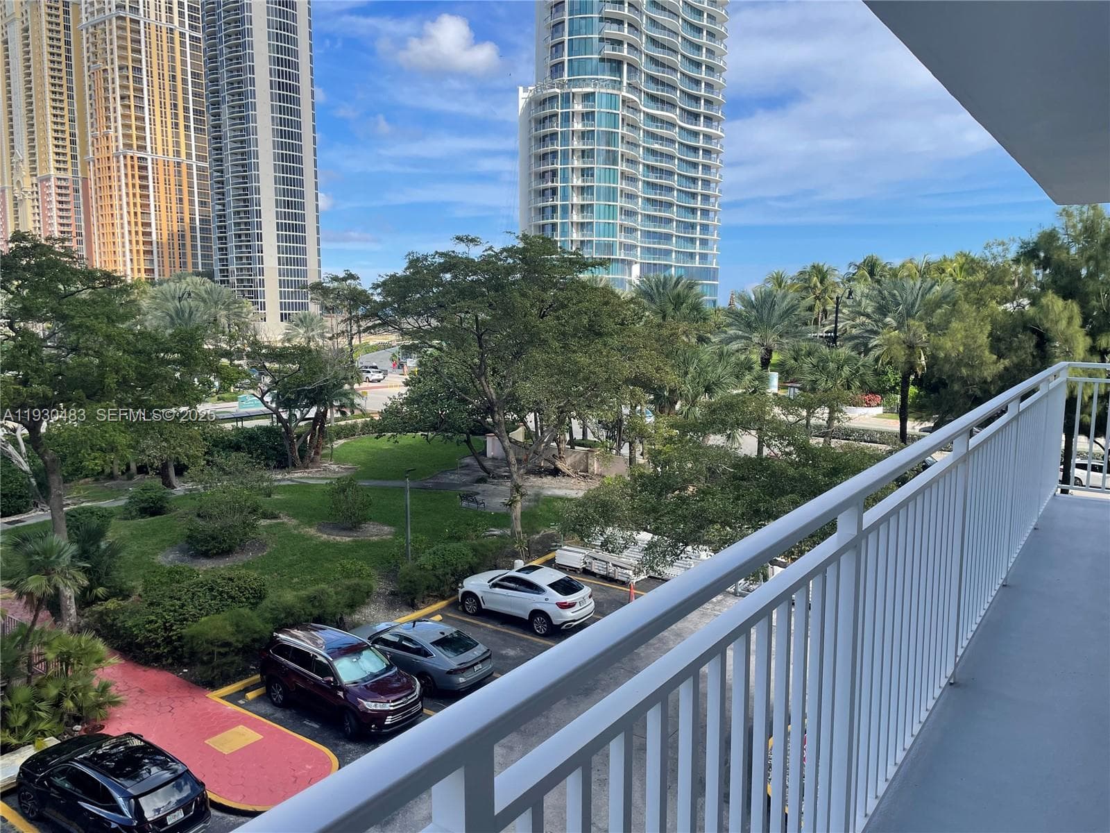 WINSTON TOWERS 600 CONDO · #419 in Sunny Isles Beach - Photo 18