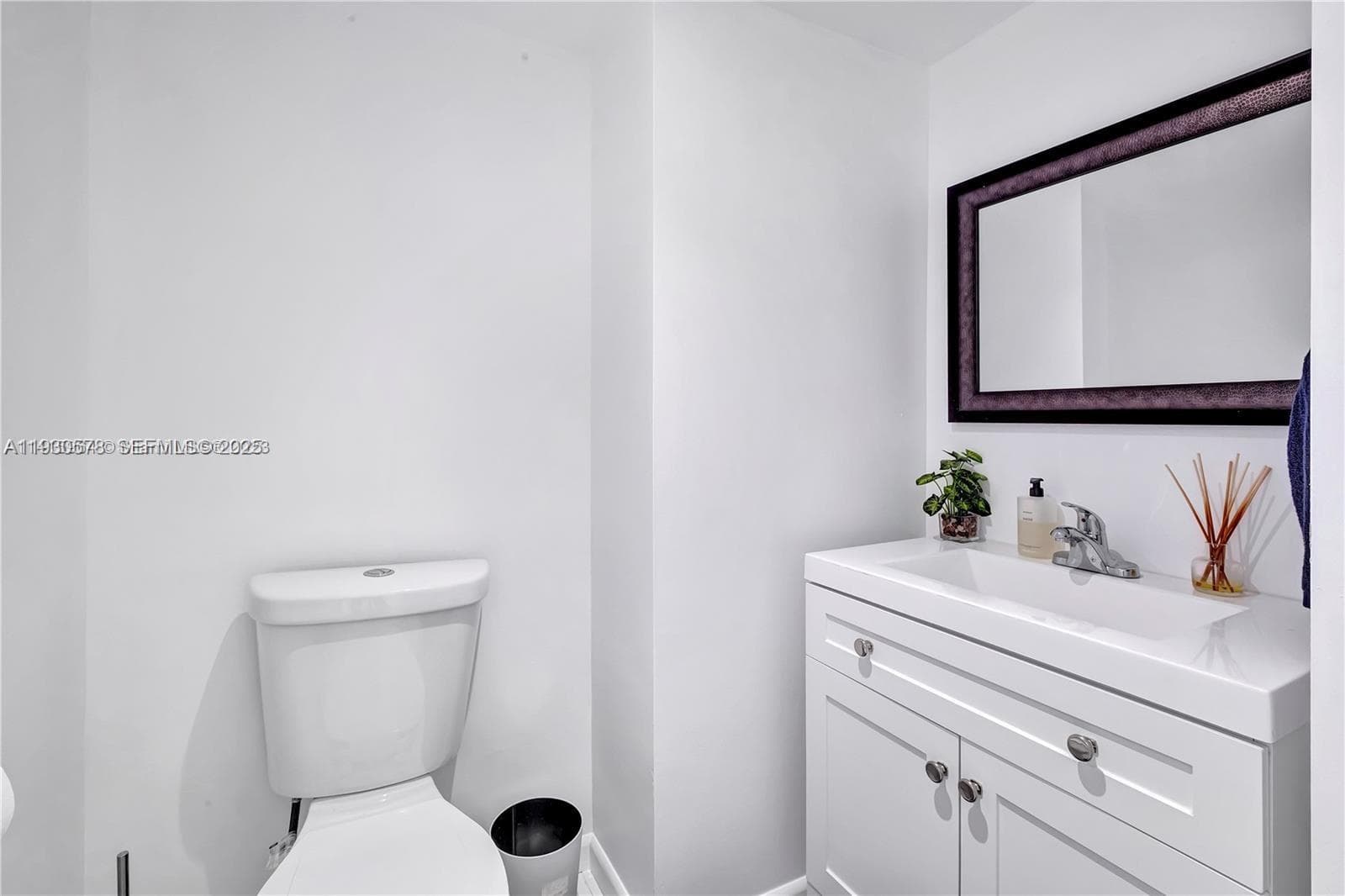 COMMODORE PLAZA CONDO · #2011 in Aventura - Photo 15