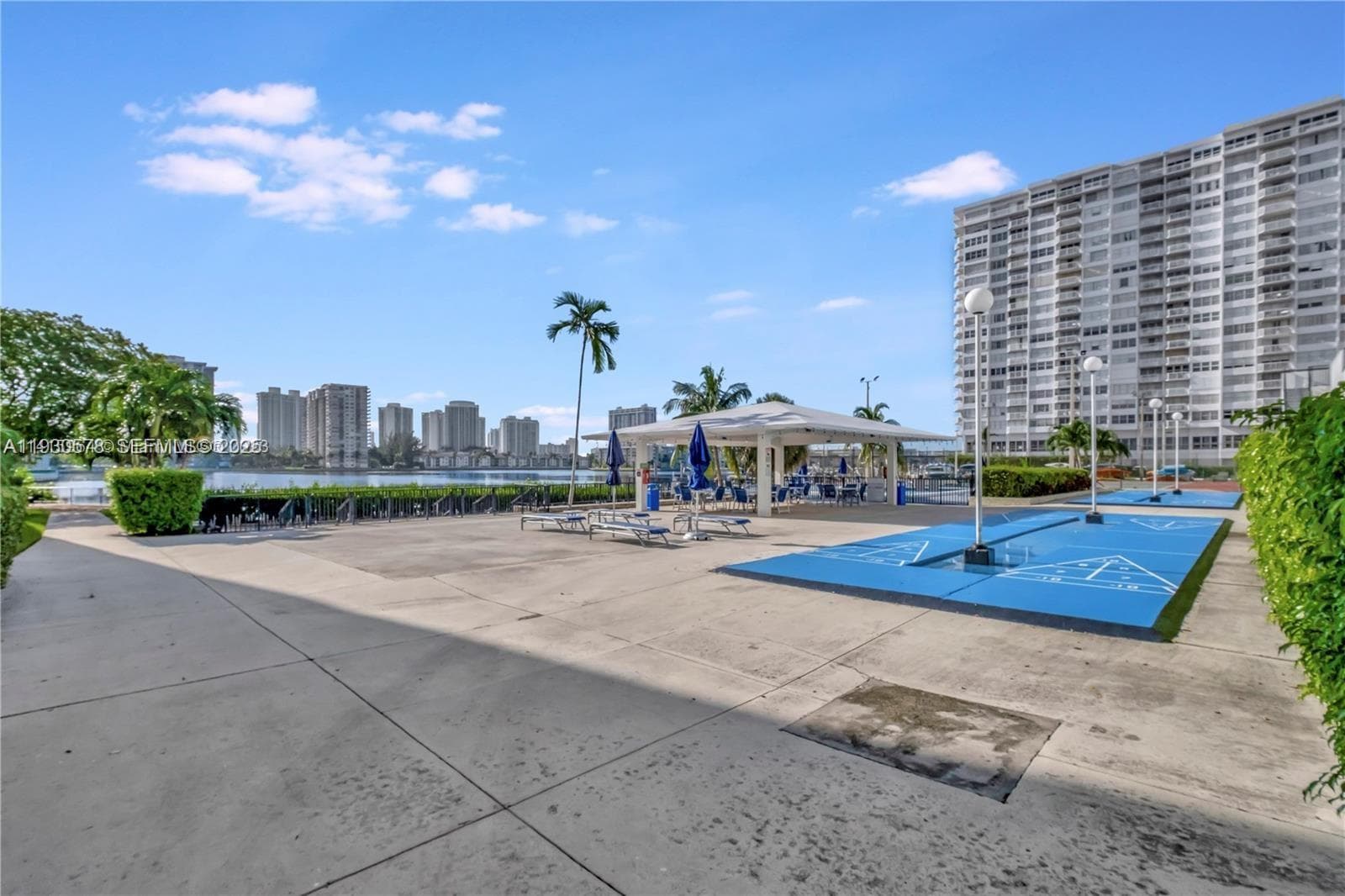 COMMODORE PLAZA CONDO · #2011 in Aventura - Photo 21
