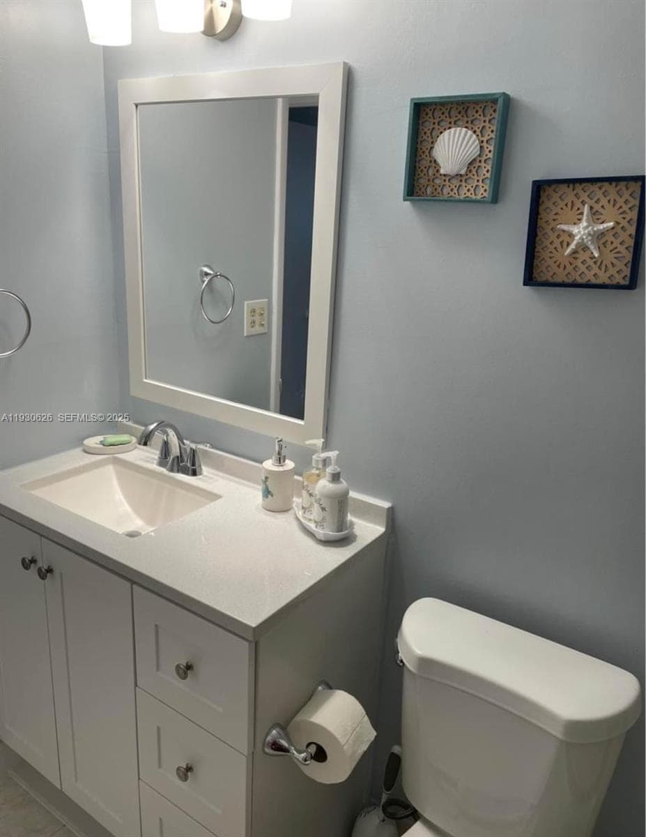 PARKSIDE TOWERS CONDO · #116 in Hallandale Beach - Photo 9