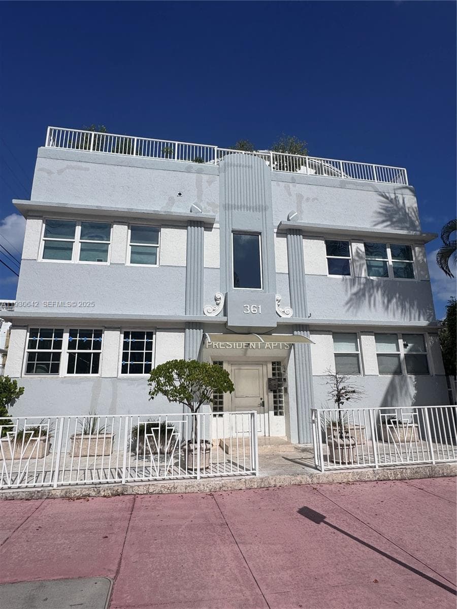 THE PRESIDENT CONDO · #A2 in Miami Beach - Photo 19