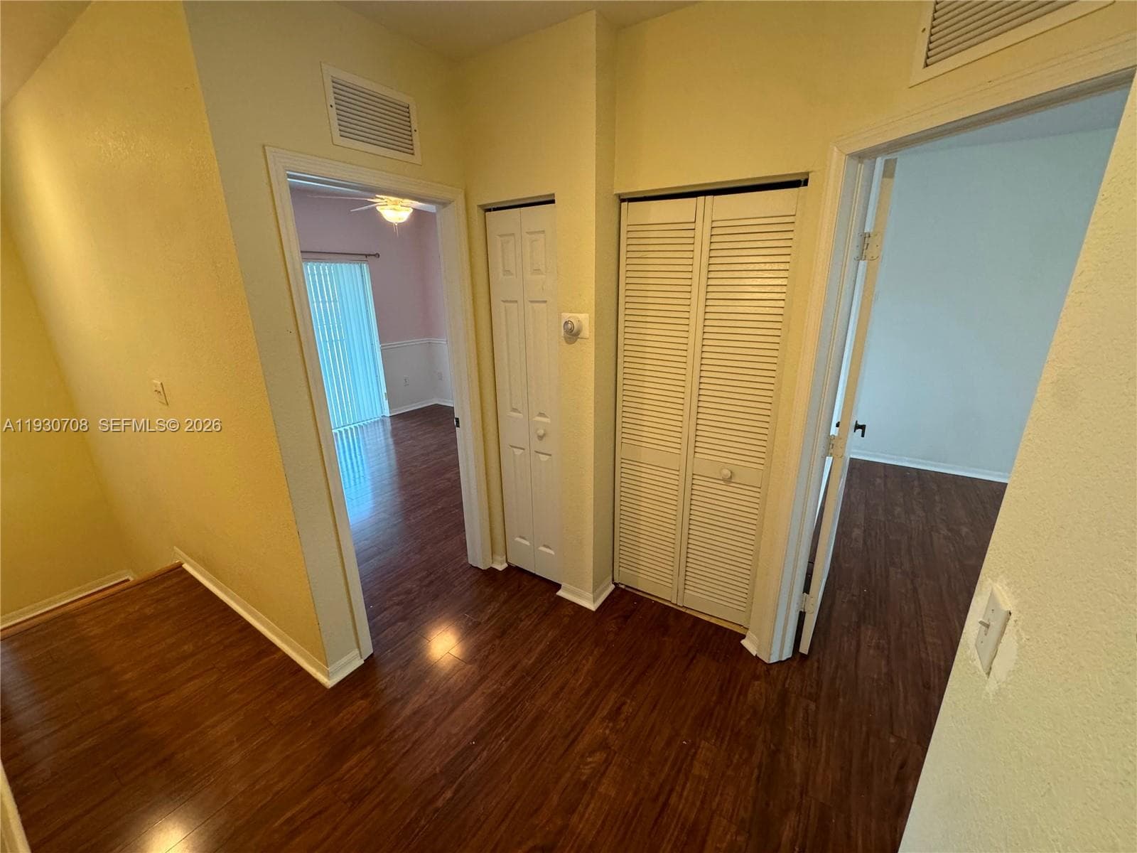 2452 SE 19th Ct photo 12