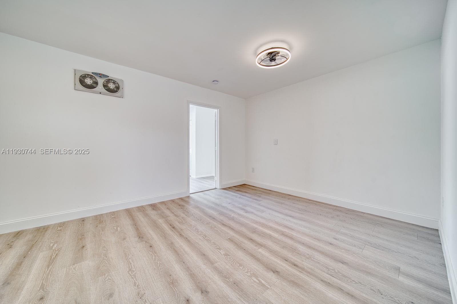 PENN PLAZA CONDO · #305 in Miami Beach - Photo 12