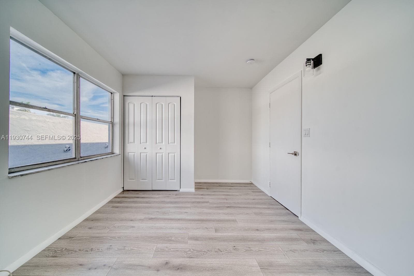 PENN PLAZA CONDO · #305 in Miami Beach - Photo 8