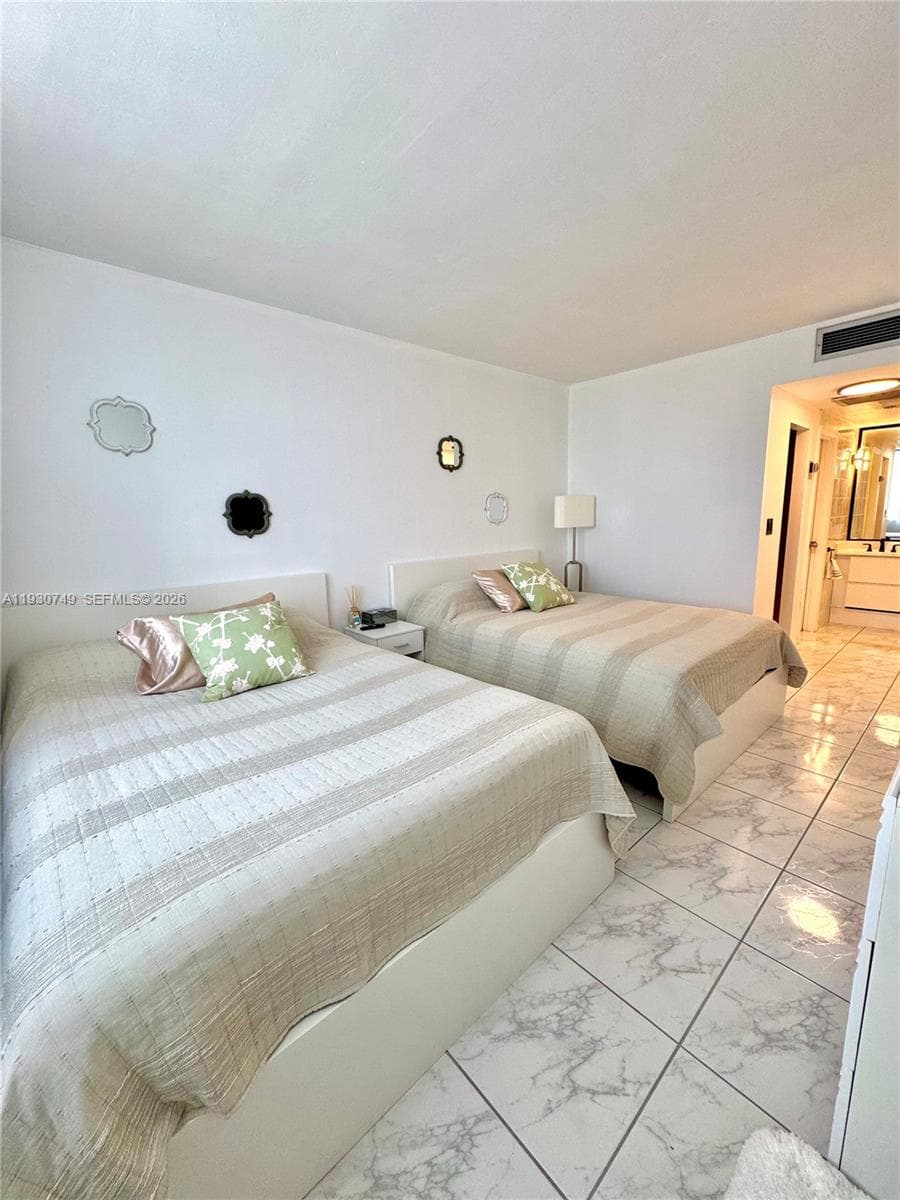 ARLEN HOUSE CONDO · #1603 in Sunny Isles Beach - Photo 13
