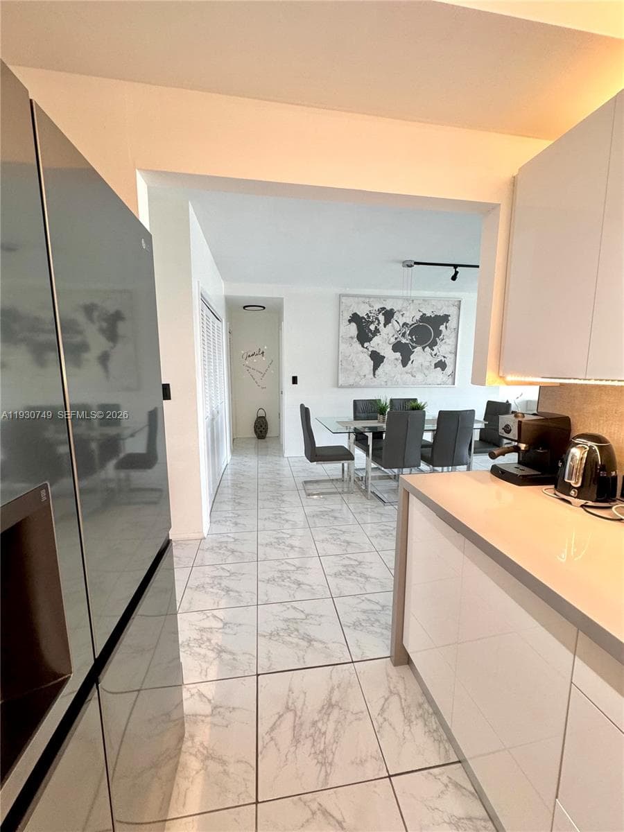 ARLEN HOUSE CONDO · #1603 in Sunny Isles Beach - Photo 7