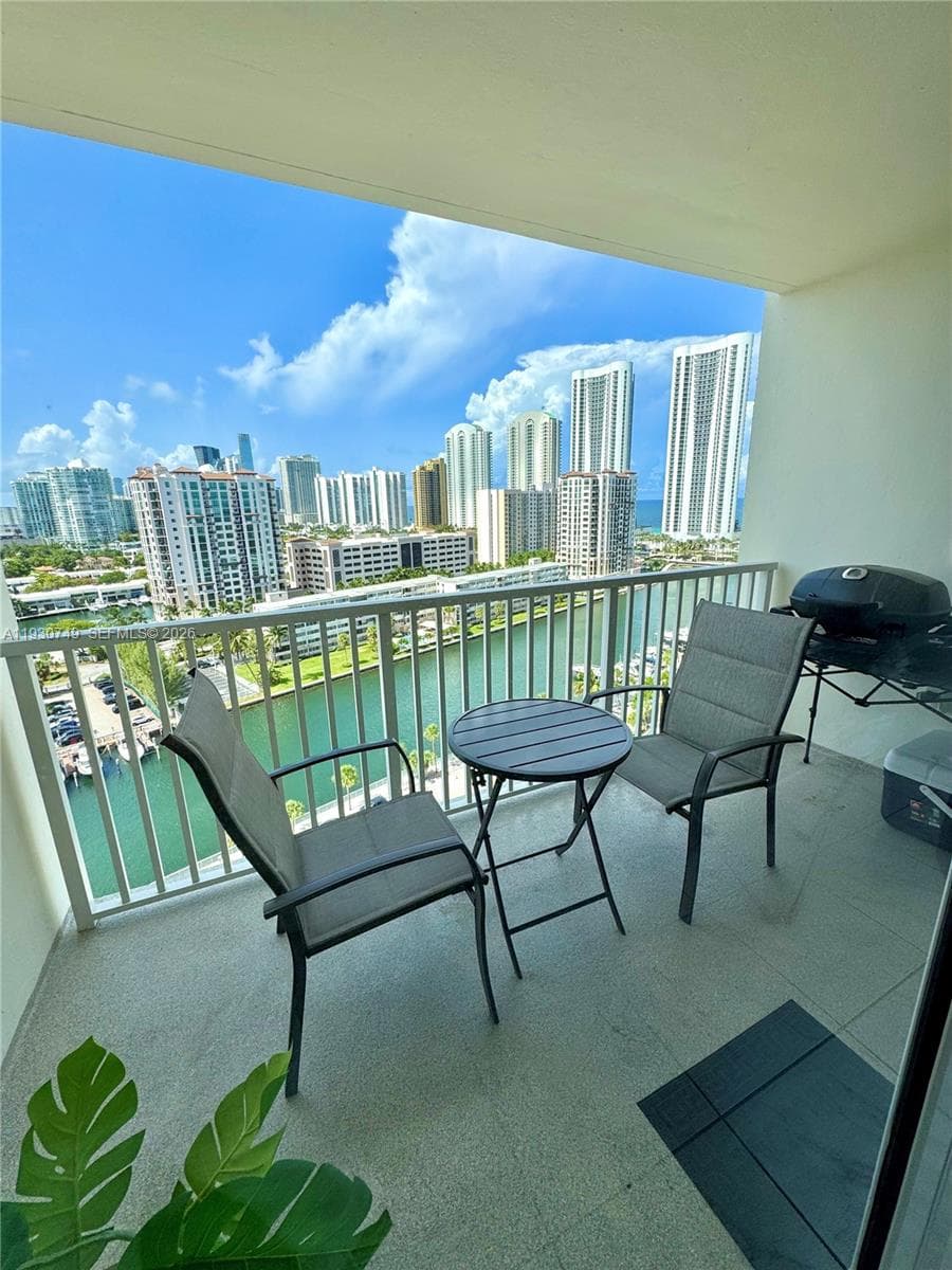 ARLEN HOUSE CONDO · #1603 in Sunny Isles Beach - Photo 1