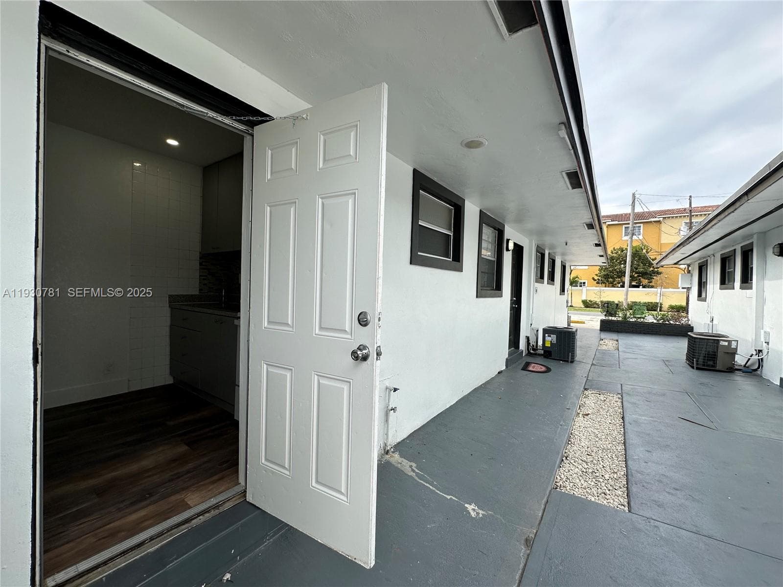 TOWN OF HALLANDALE B-13 · #C in Hallandale Beach - Photo 19
