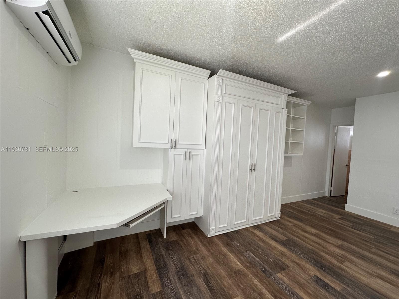 TOWN OF HALLANDALE B-13 · #C in Hallandale Beach - Photo 4
