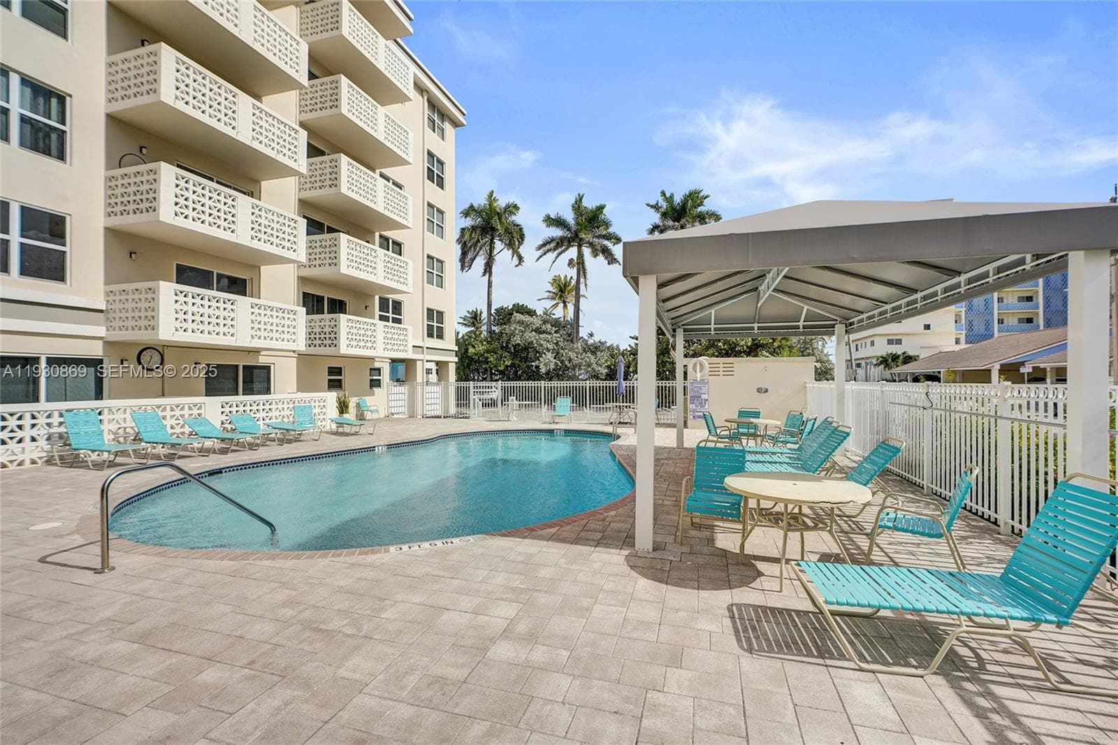 Darby Hall · #601 in Hollywood - Photo 21