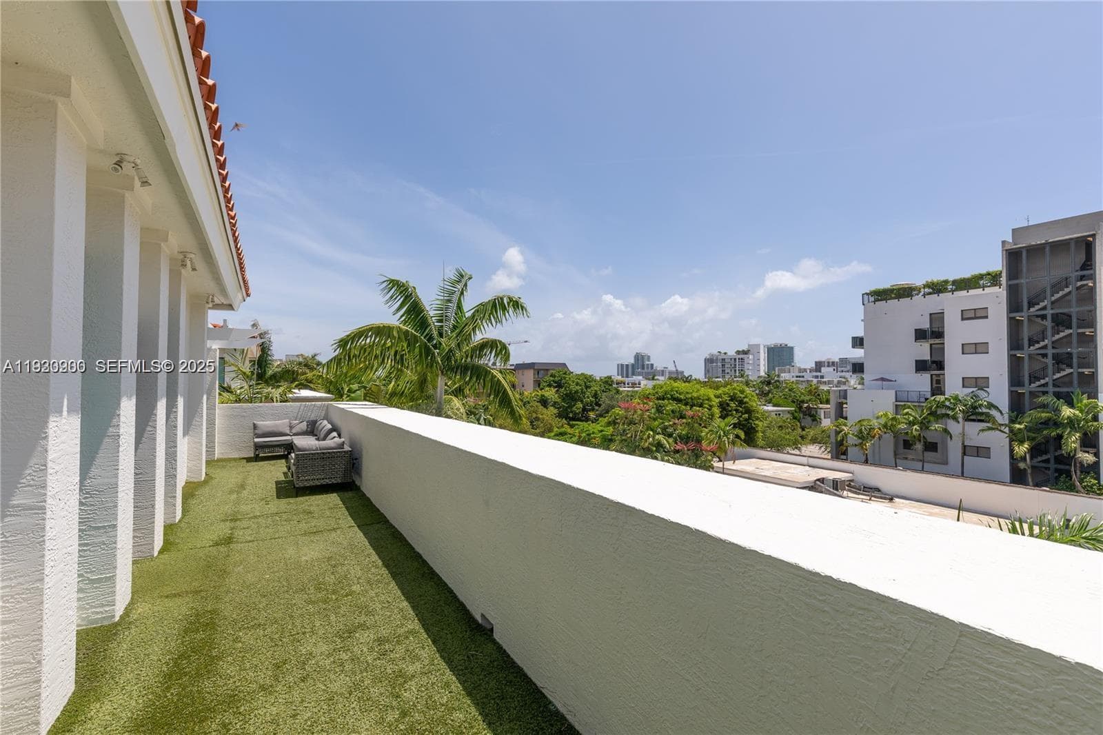 THE VILLAS AT BAY HARBOR · #10 in Bay Harbor Islands - Photo 28