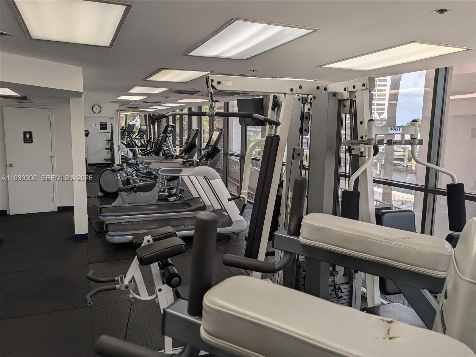 Anchor Bay Club · #204 in Hallandale Beach - Photo 49