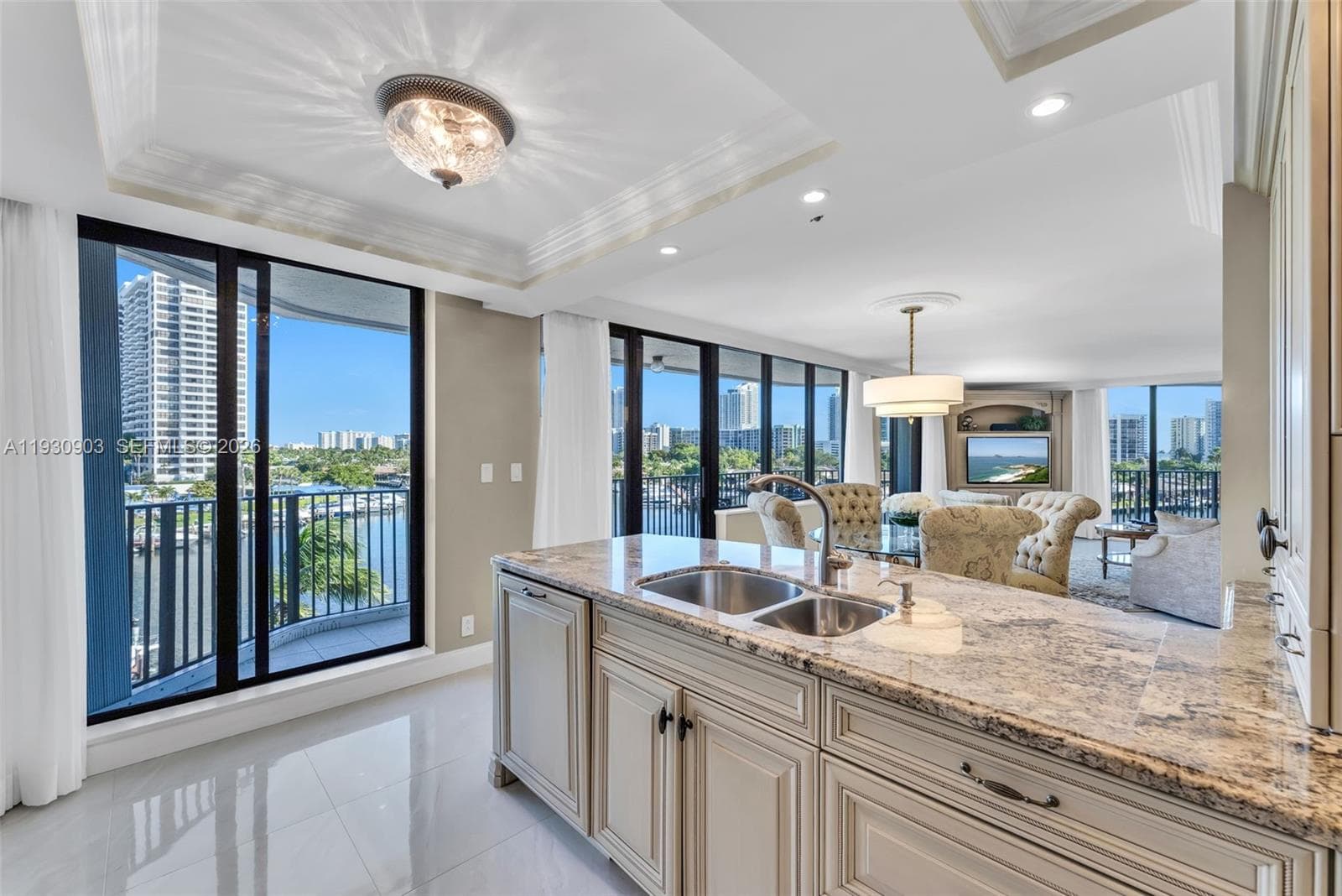 Anchor Bay Club · #204 in Hallandale Beach - Photo 11