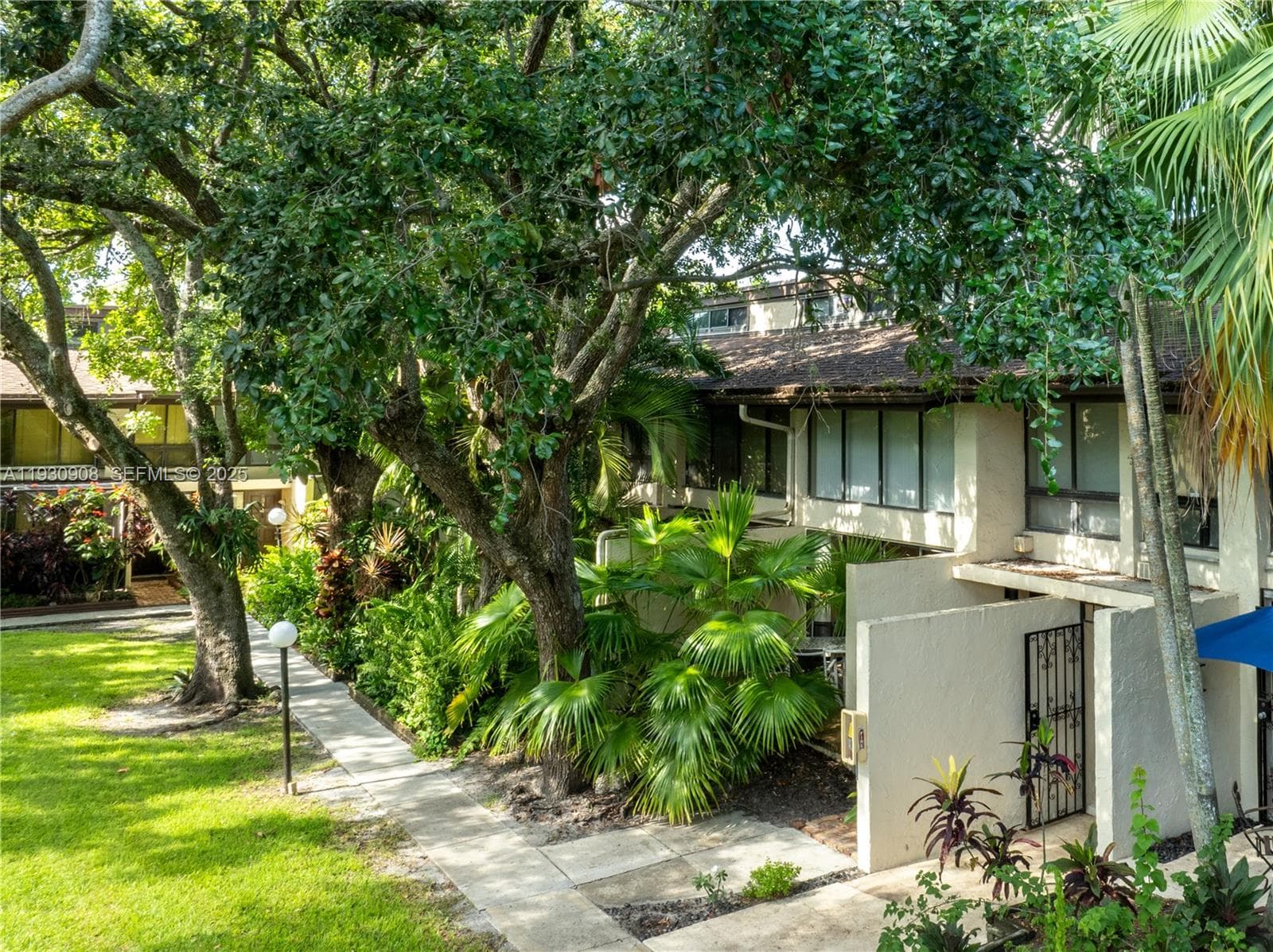 RIVERWOOD · #283D in Miami - Photo 55