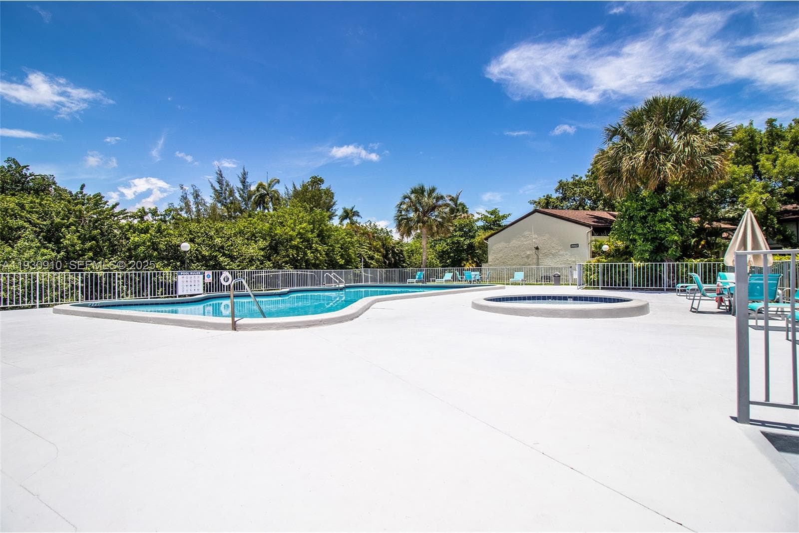 RIVERWOOD SEC 3 · #283D in Miami - Photo 28