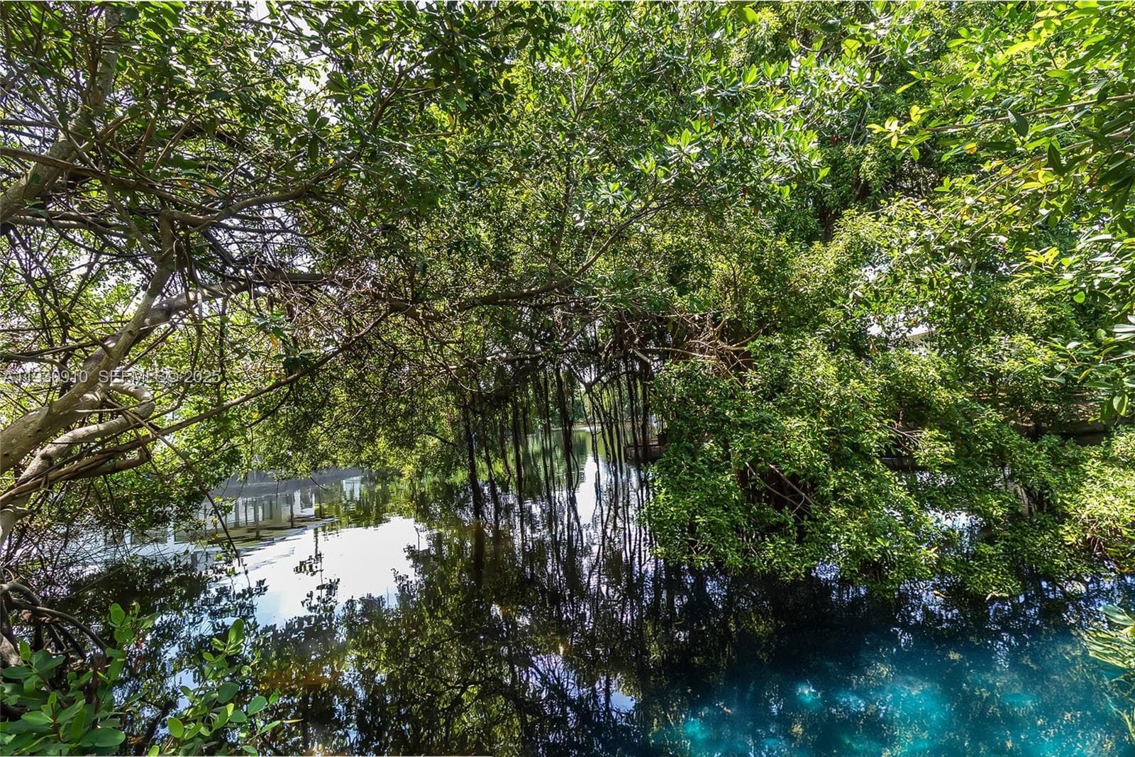 RIVERWOOD SEC 3 · #283D in Miami - Photo 44