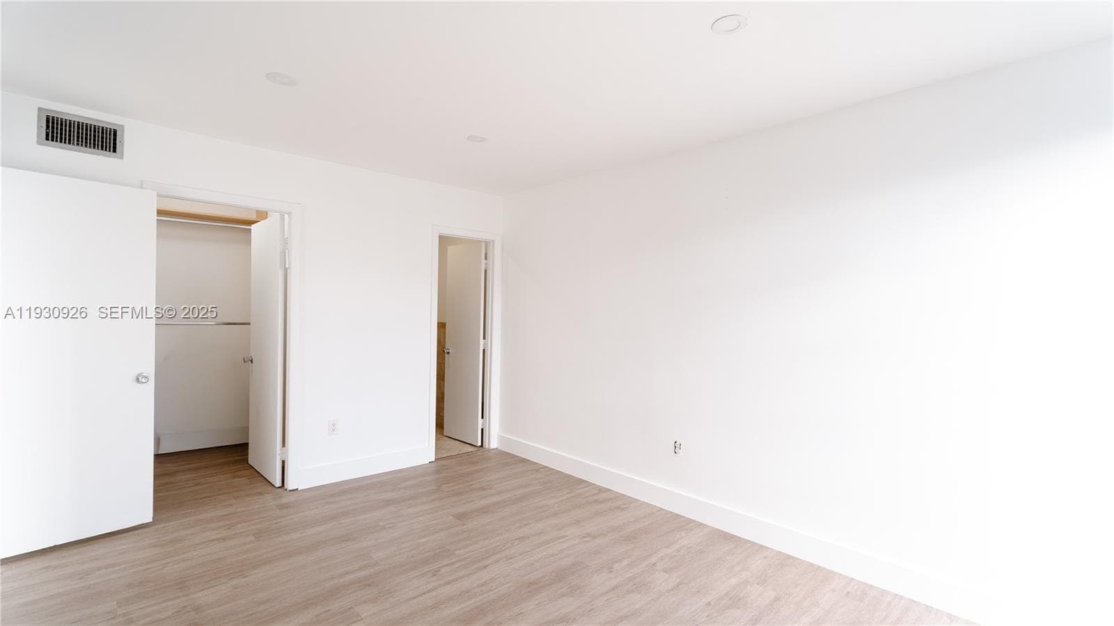 SUNNY SHORES CONDO · #304 in North Miami Beach - Photo 13