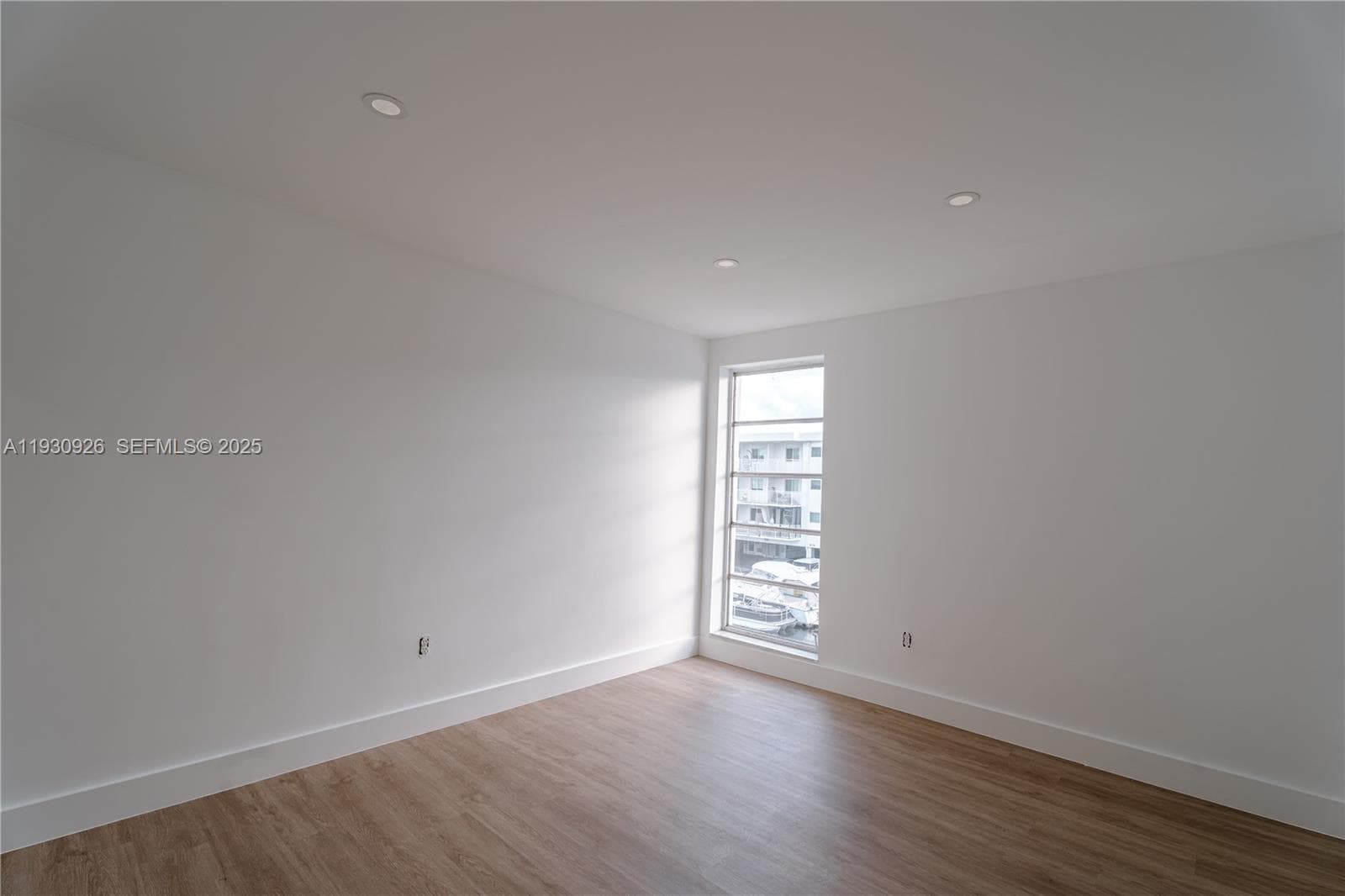 SUNNY SHORES CONDO · #304 in North Miami Beach - Photo 16