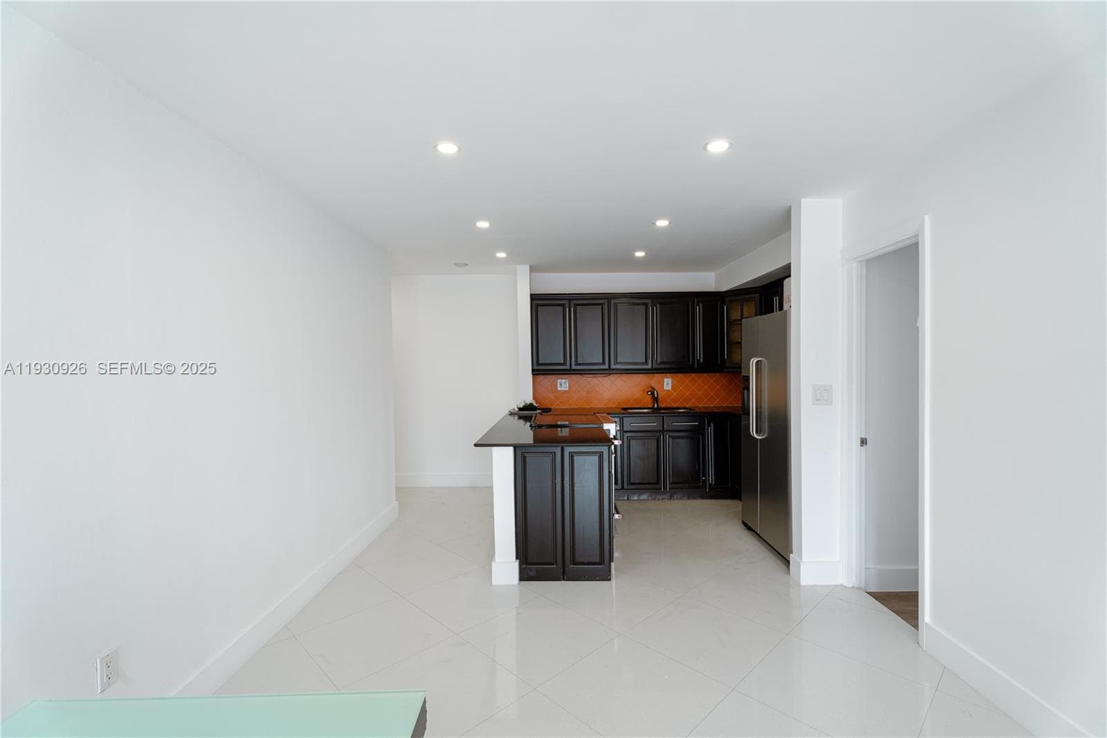 SUNNY SHORES CONDO · #304 in North Miami Beach - Photo 7