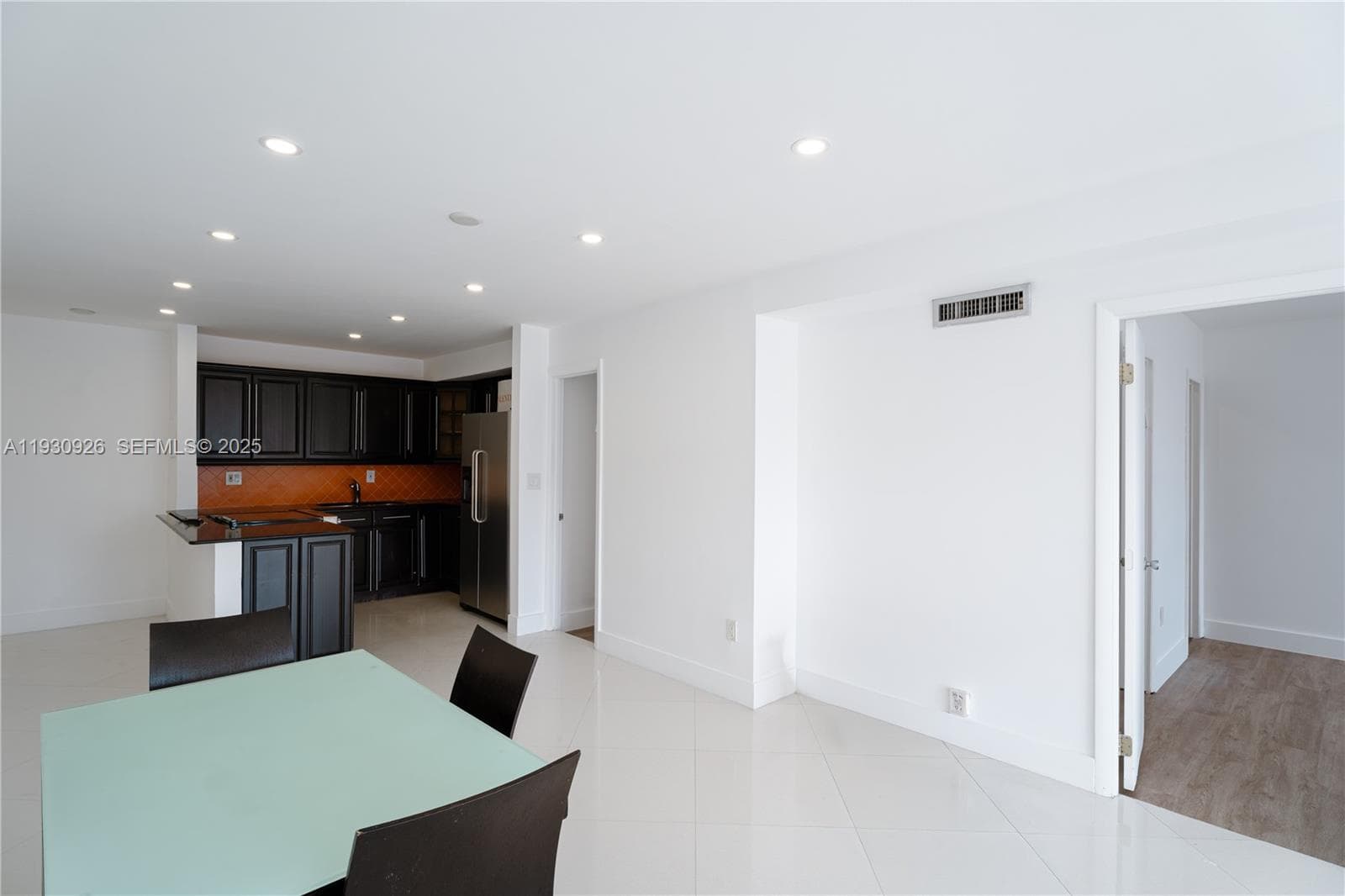 SUNNY SHORES CONDO · #304 in North Miami Beach - Photo 9