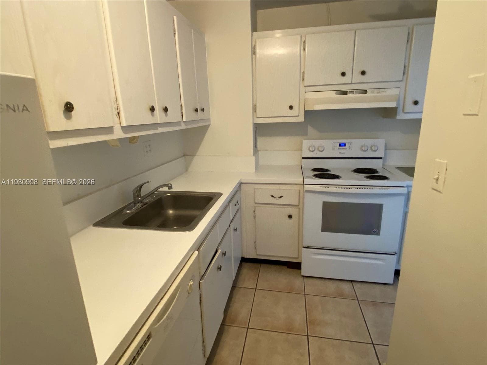 Kennedy House Condo · #11F in North Bay Village - Photo 8