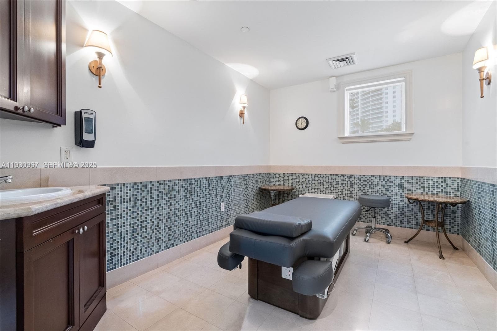 TURNBERRY VILLAGE · #616 in Aventura - Photo 34