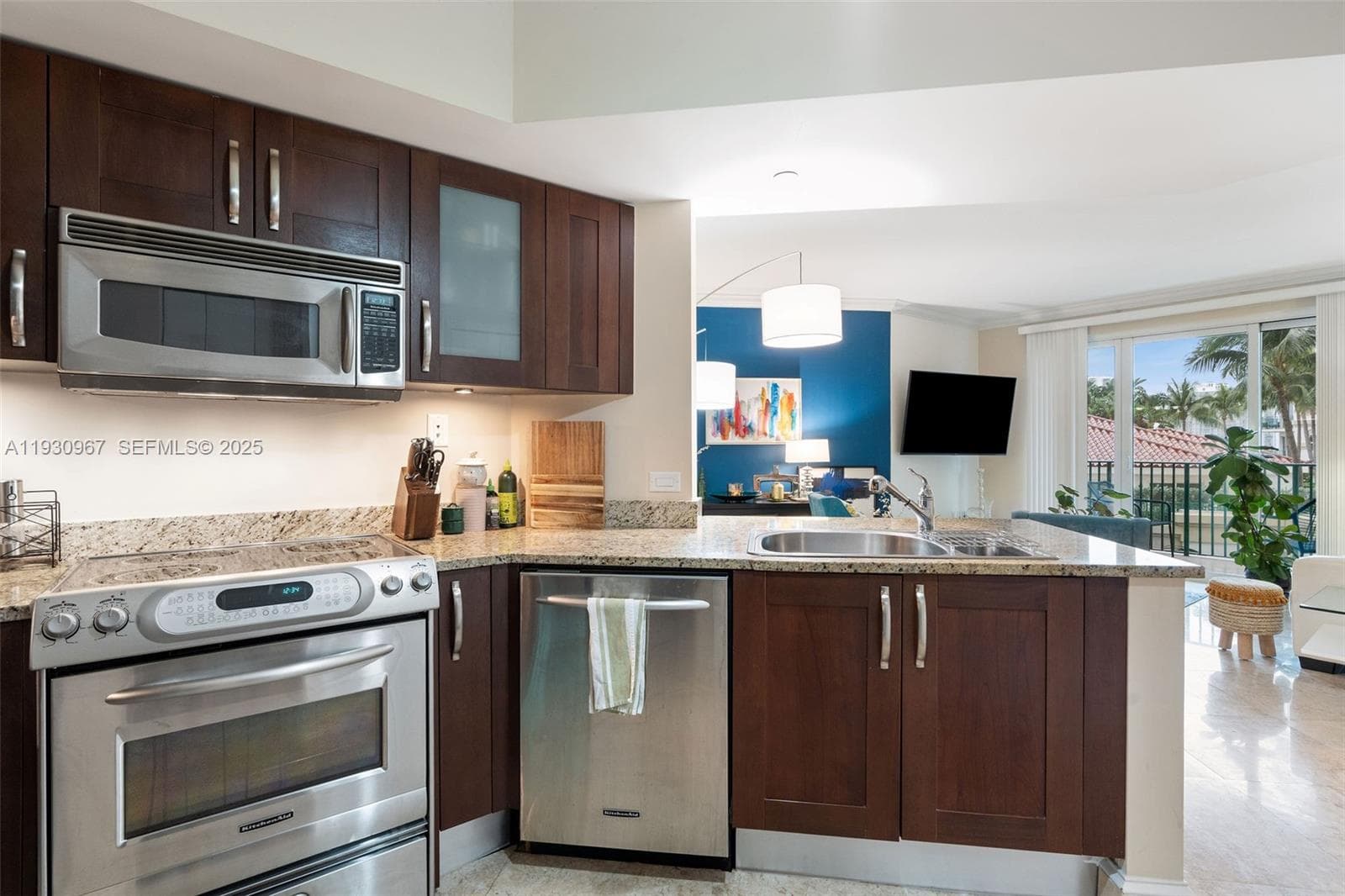 TURNBERRY VILLAGE · #616 in Aventura - Photo 11