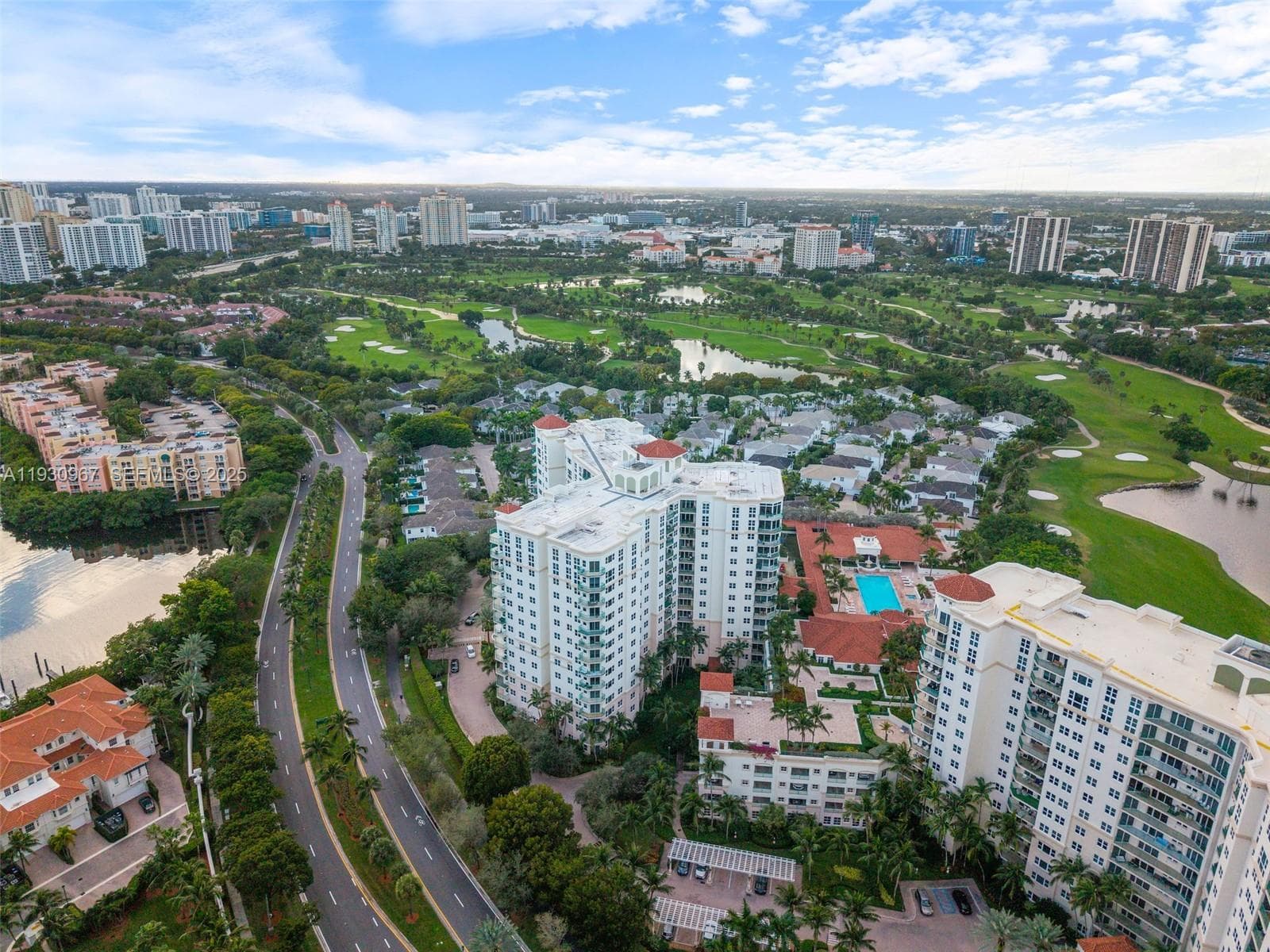TURNBERRY VILLAGE · #616 in Aventura - Photo 35