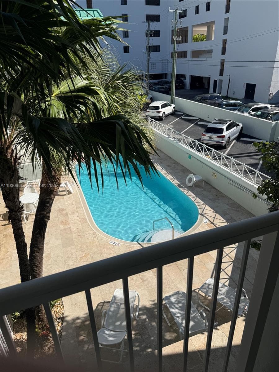 GOVERNORS LODGE ASSOC CON · #3H in Key Biscayne - Photo 4