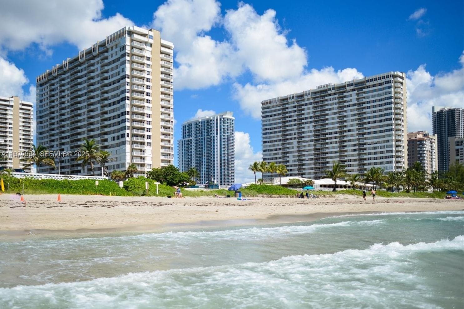 HEMISPHERES CONDO · #2H in Hallandale Beach - Photo 2