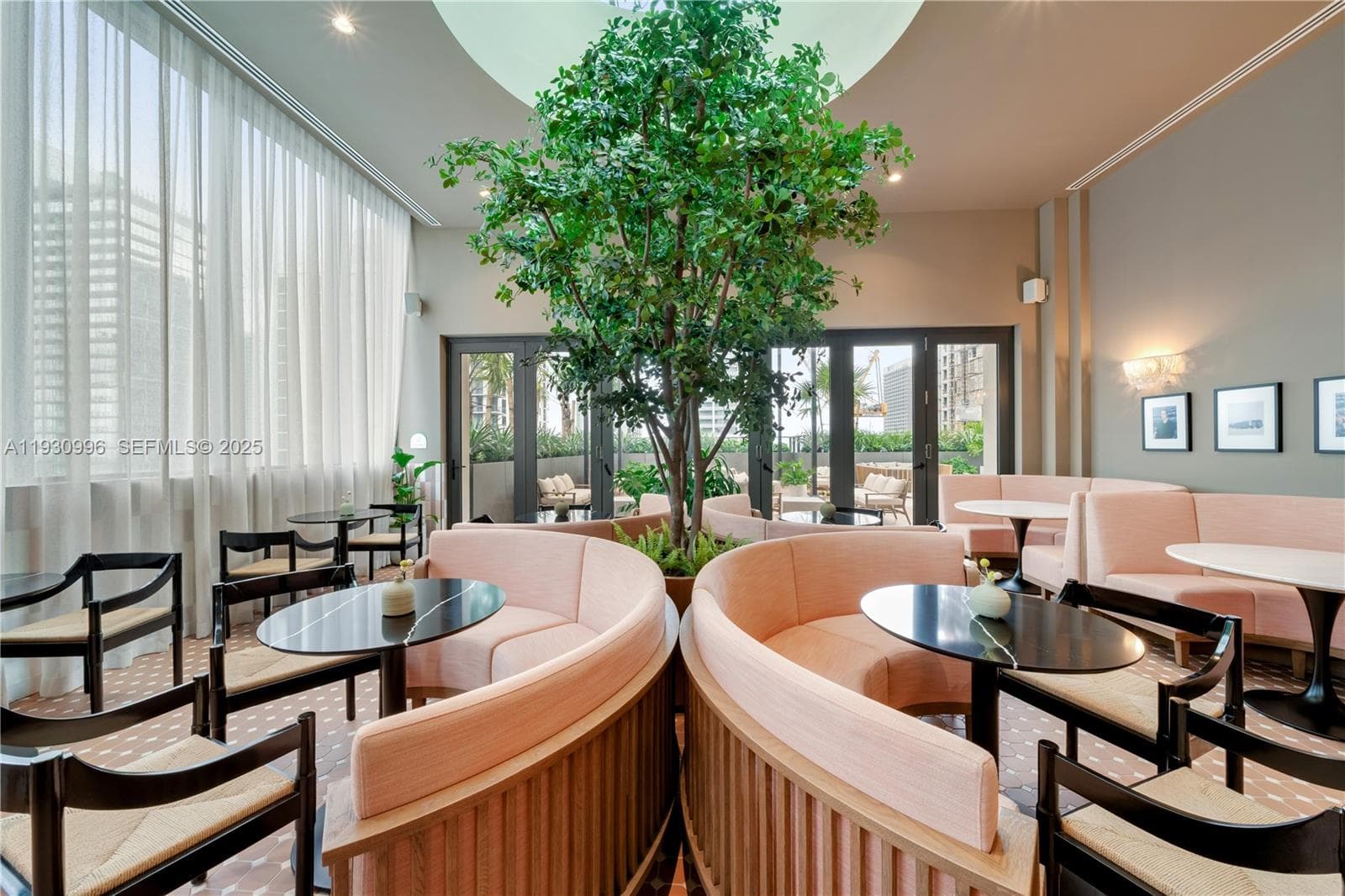 Garden room