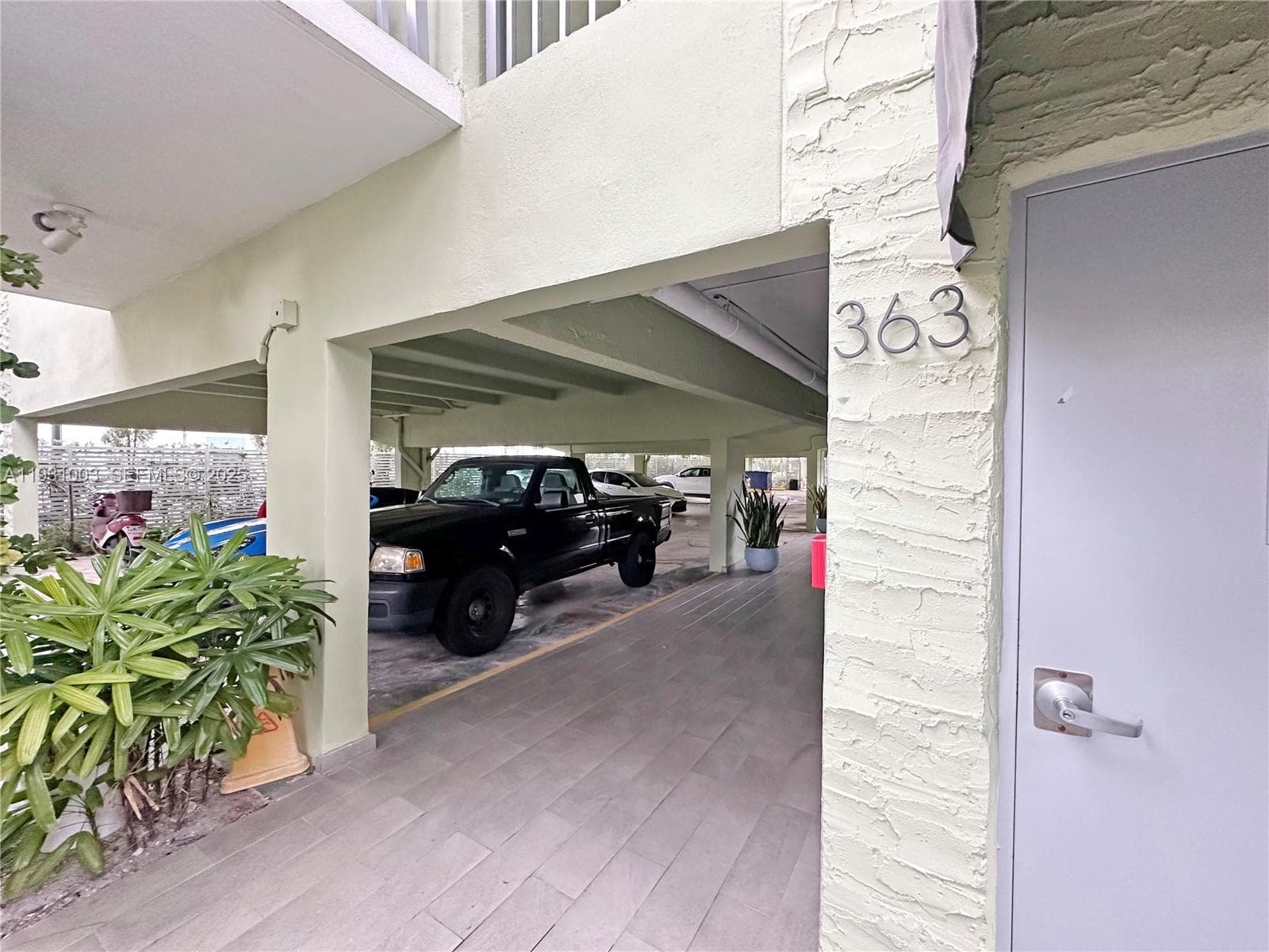 363 WASHINGTON AVE CONDO · #25 in Miami Beach - Photo 5