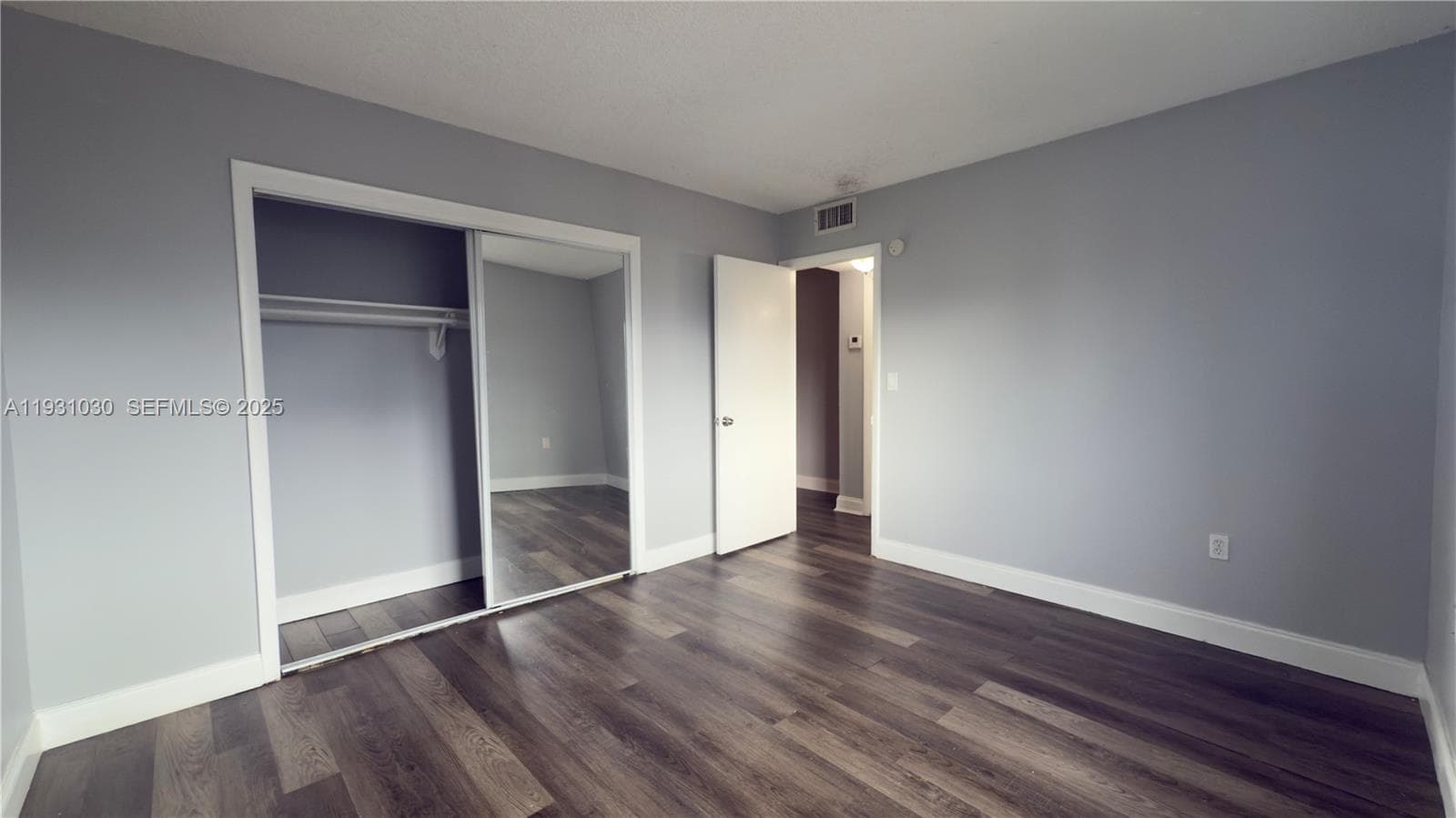 VENICE ISLE CONDO · #402 in North Miami Beach - Photo 13