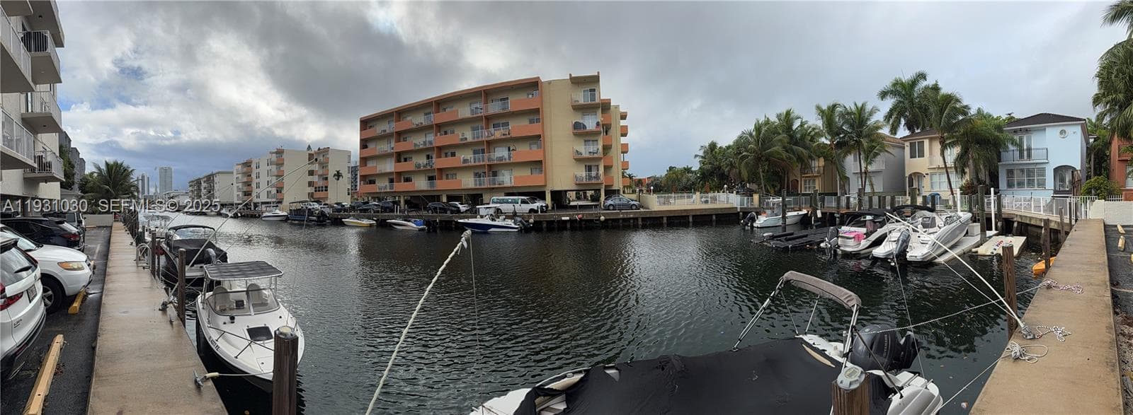 VENICE ISLE CONDO · #402 in North Miami Beach - Photo 17